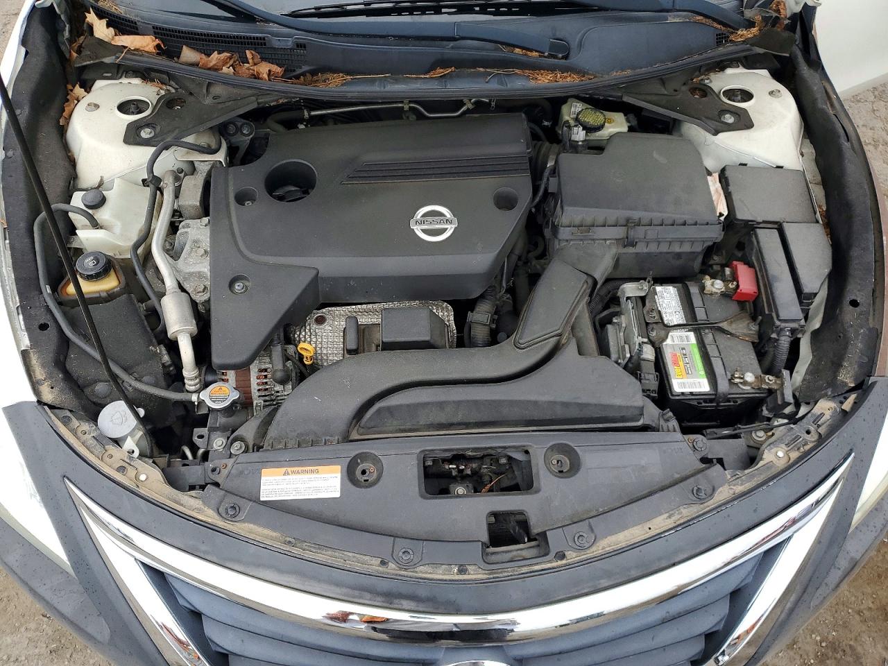 2013 Nissan Altima 2.5/s/sv/sl White vin: 1N4AL3APXDC922701