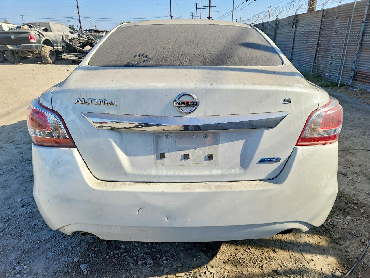 2013 Nissan Altima 2.5 White vin: 1N4AL3APXDN414166