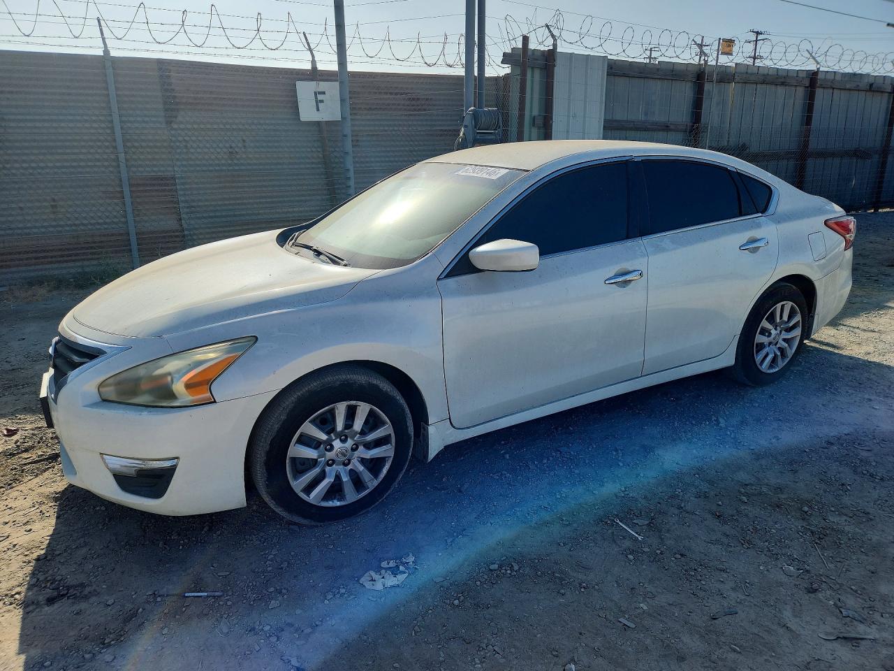 2013 Nissan Altima 2.5 White vin: 1N4AL3APXDN414166