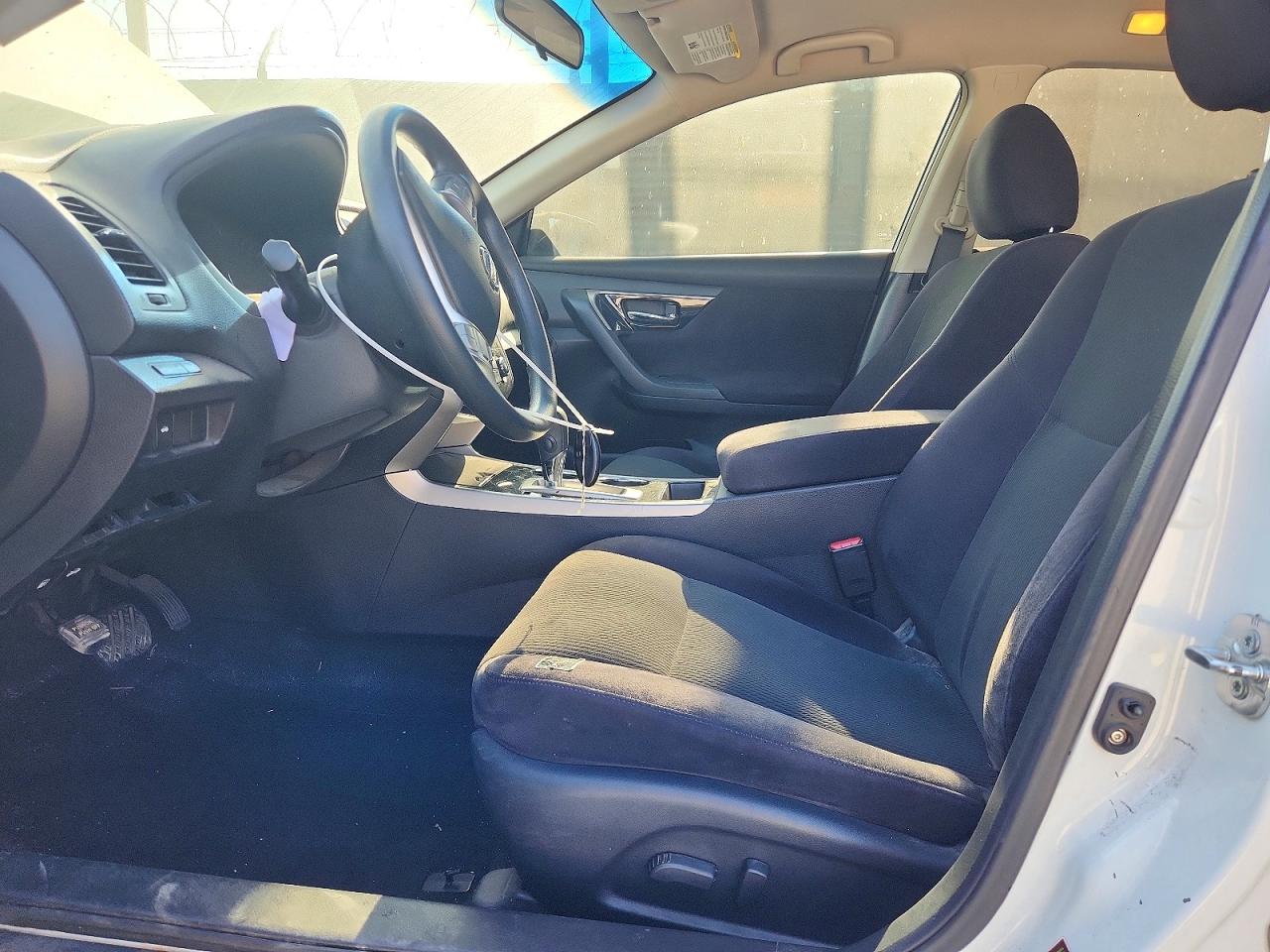 2013 Nissan Altima 2.5 White vin: 1N4AL3APXDN414166