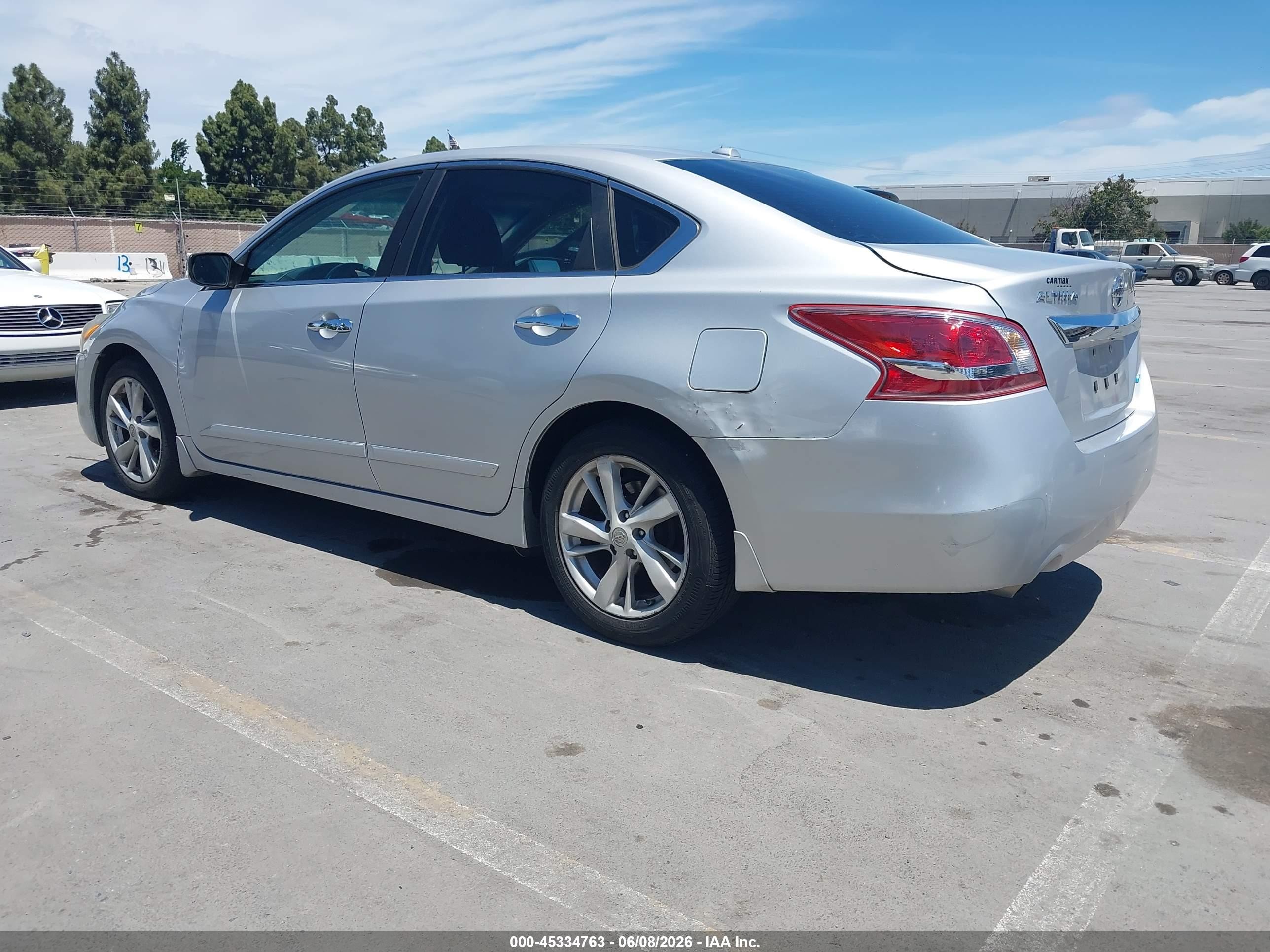 2013 Nissan Altima 2.5 Sv Silver vin: 1N4AL3APXDN445921