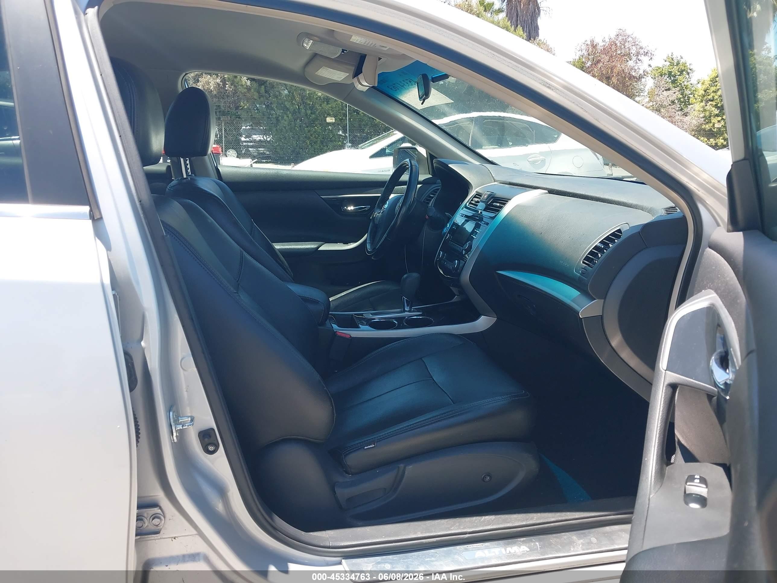2013 Nissan Altima 2.5 Sv Silver vin: 1N4AL3APXDN445921
