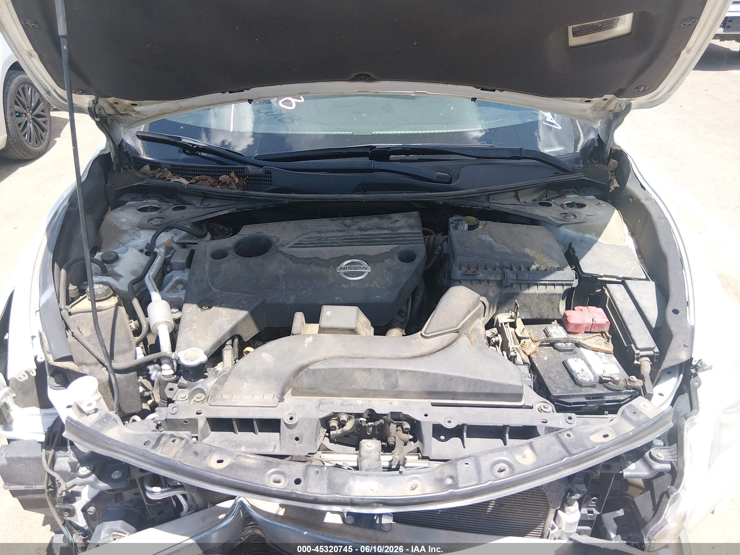 2013 Nissan Altima 2.5 Sv White vin: 1N4AL3APXDN457230