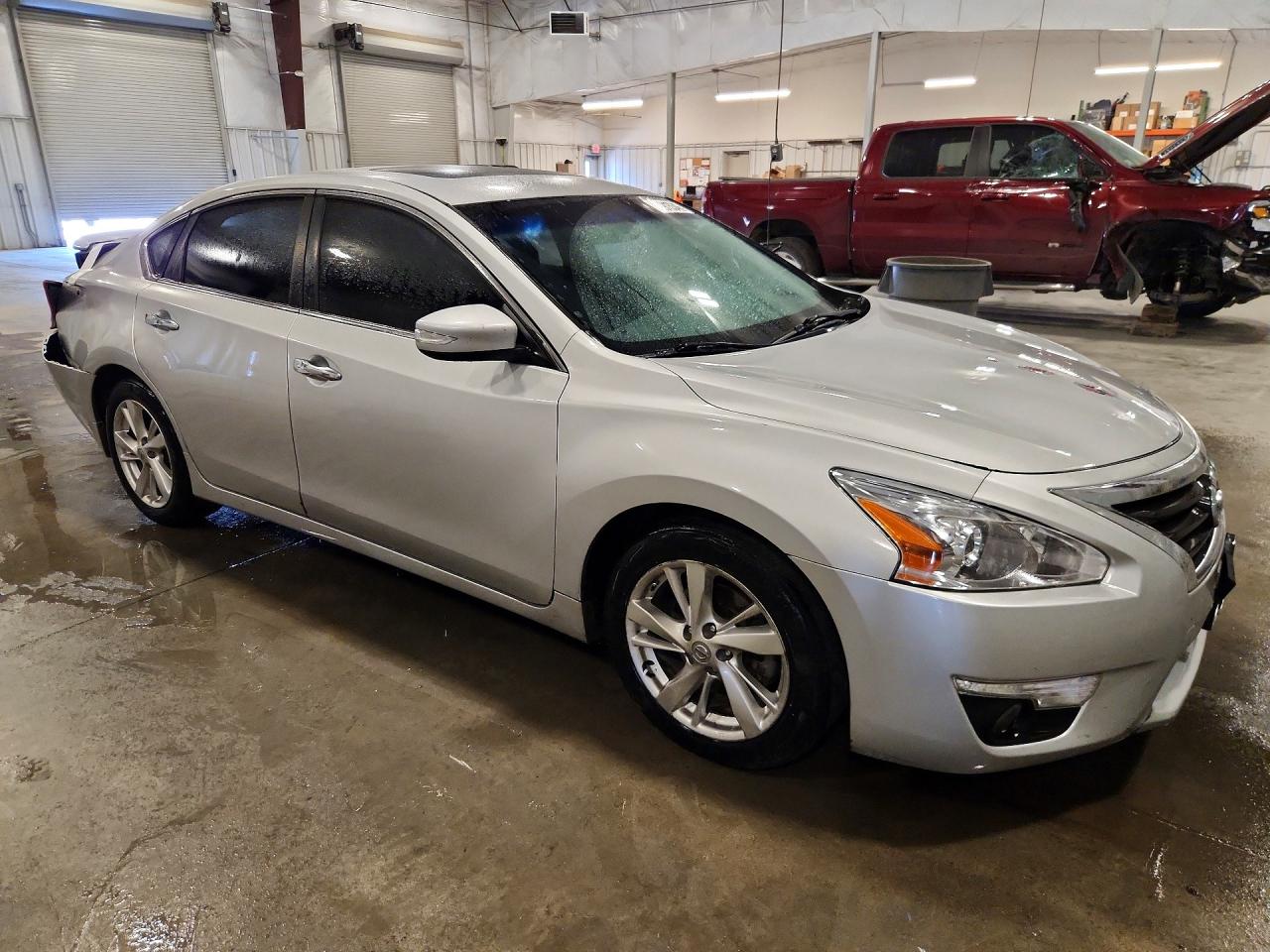 2013 Nissan Altima 2.5 Silver vin: 1N4AL3APXDN483049
