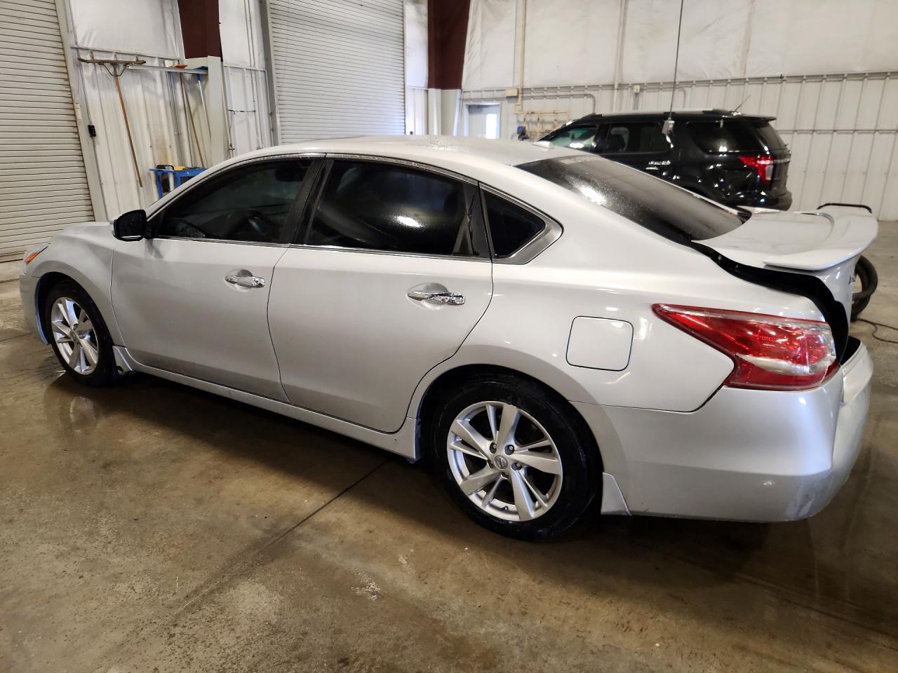 2013 Nissan Altima 2.5 Silver vin: 1N4AL3APXDN483049