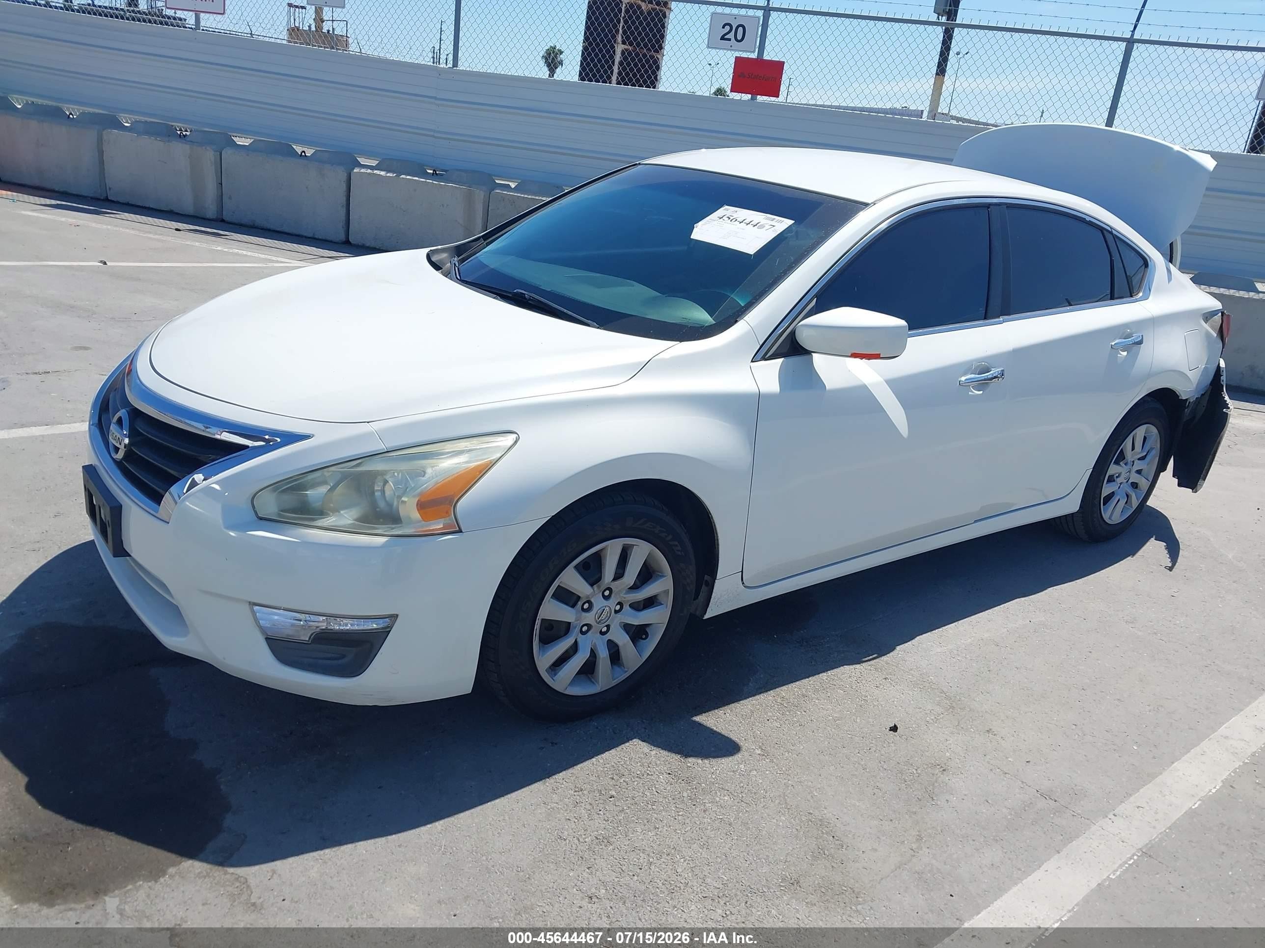 2013 Nissan Altima 2.5 S White vin: 1N4AL3APXDN488056