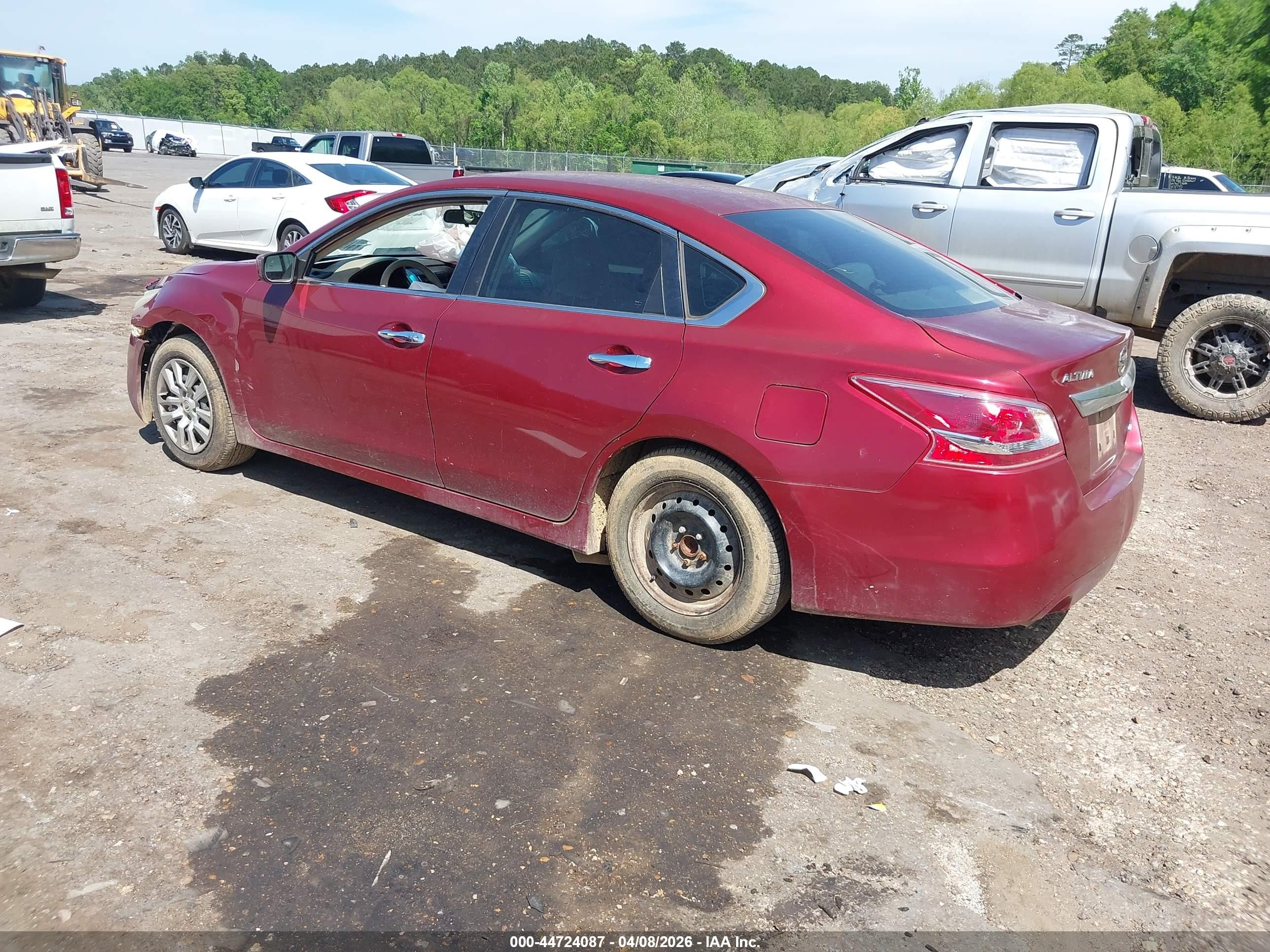 2013 Nissan Altima 2.5 S Red vin: 1N4AL3APXDN526403