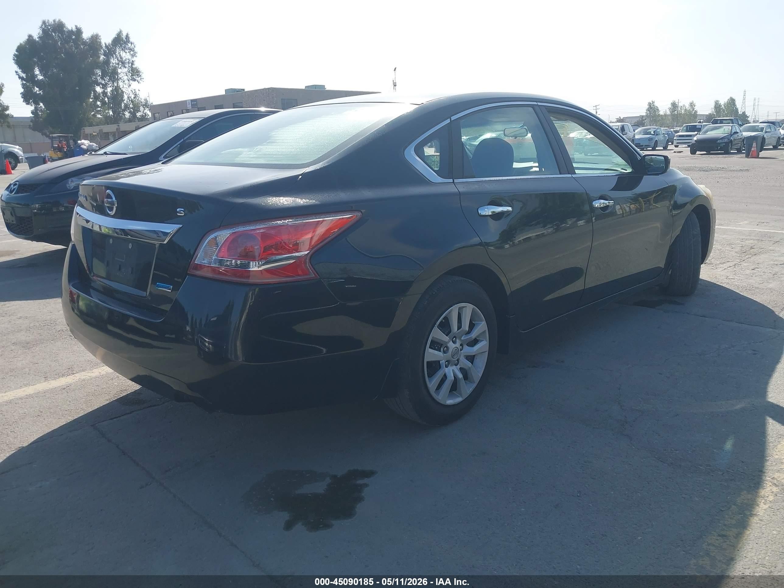 2013 Nissan Altima 2.5 S Black vin: 1N4AL3APXDN528894