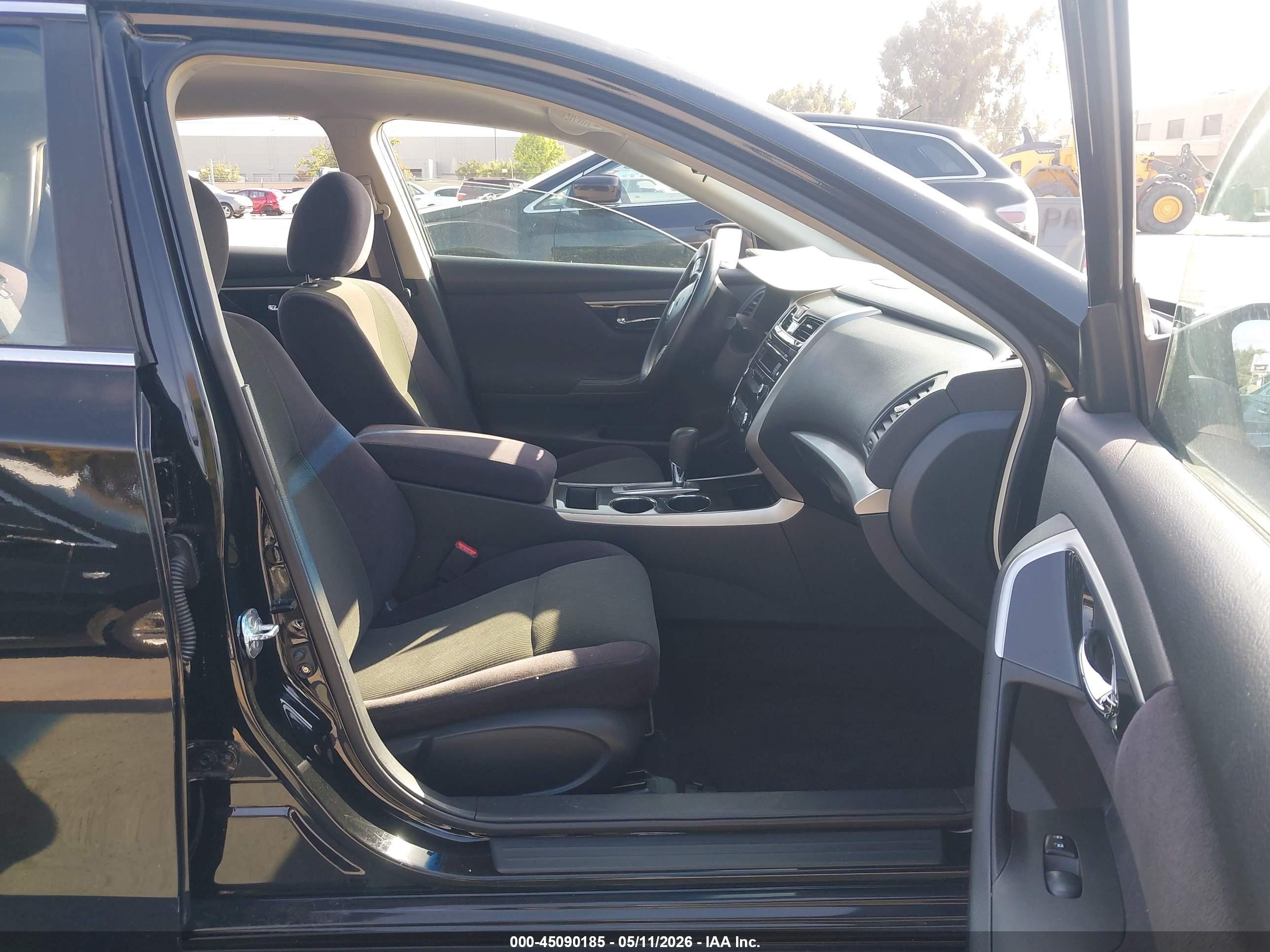 2013 Nissan Altima 2.5 S Black vin: 1N4AL3APXDN528894
