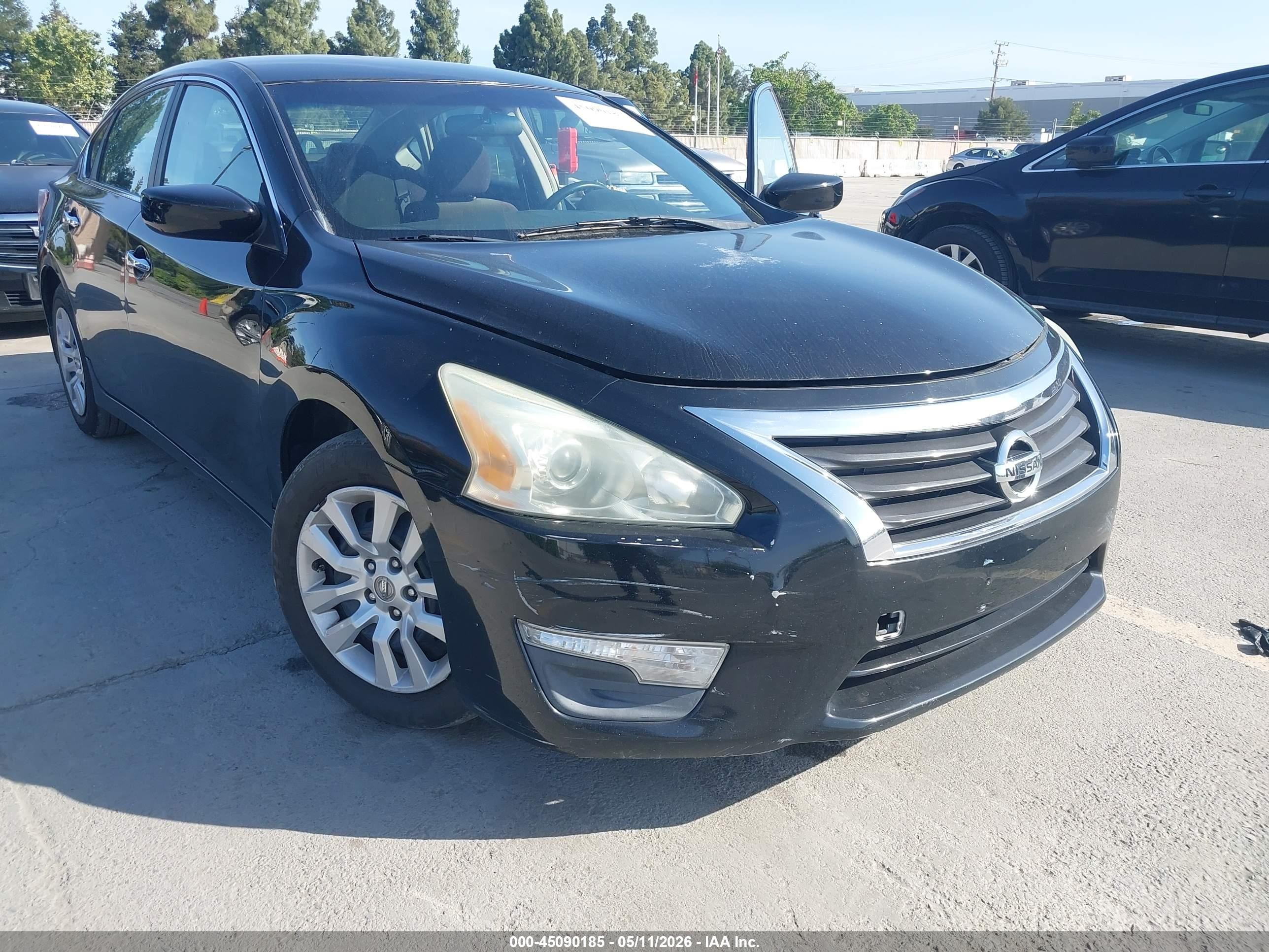 2013 Nissan Altima 2.5 S Black vin: 1N4AL3APXDN528894