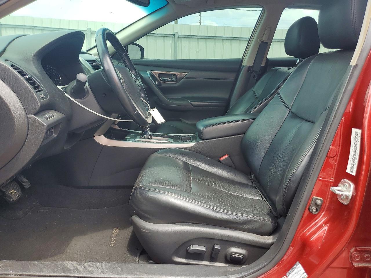 2013 Nissan Altima 2.5 Burgundy vin: 1N4AL3APXDN530659