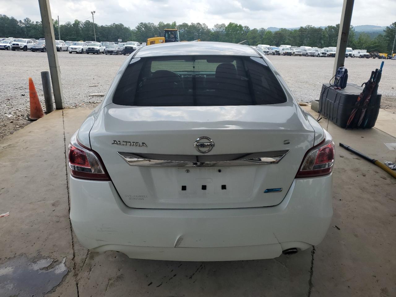 2013 Nissan Altima 2.5 White vin: 1N4AL3APXDN540463