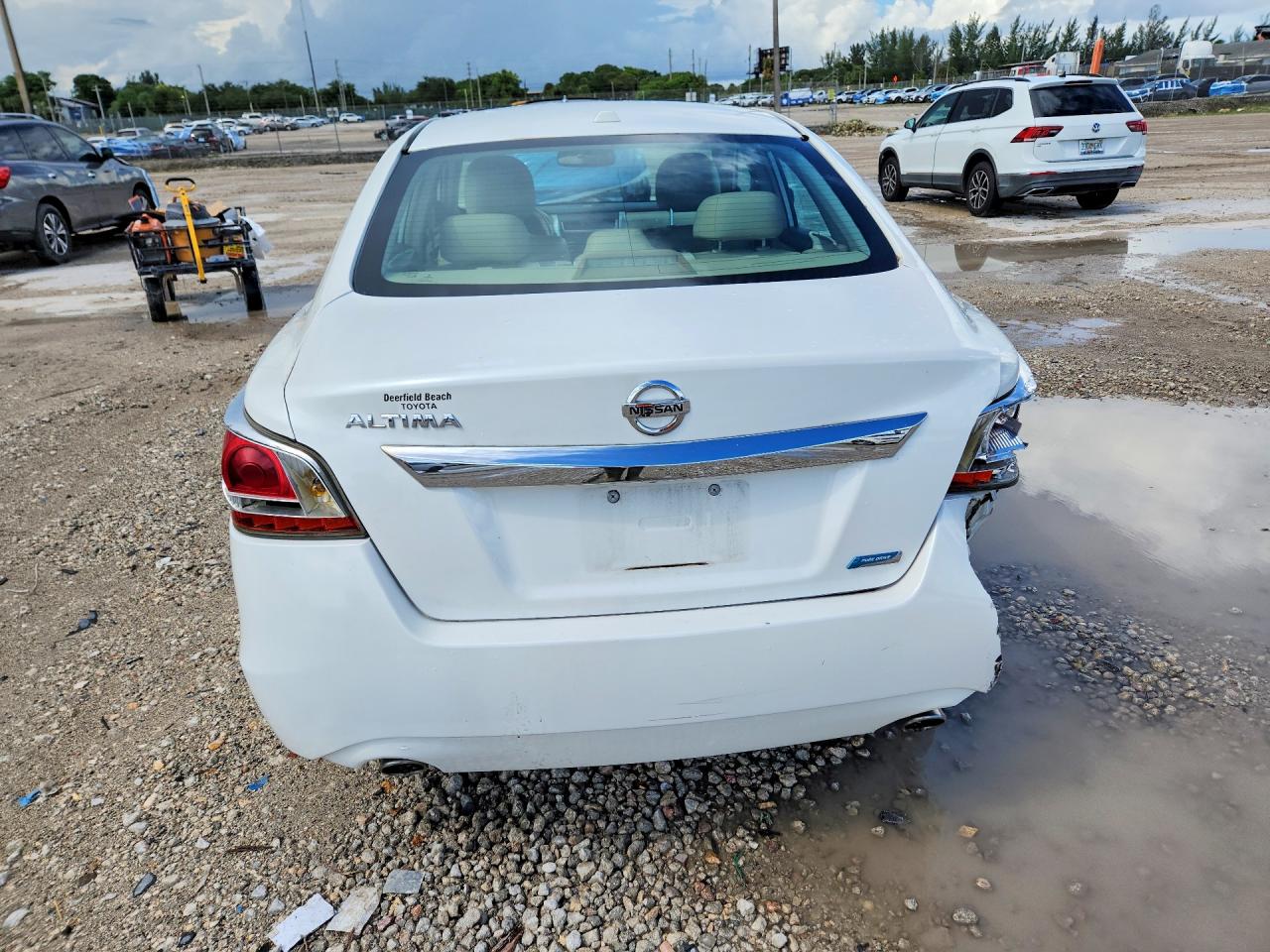 2013 Nissan Altima 2.5 Белый vin: 1N4AL3APXDN551530