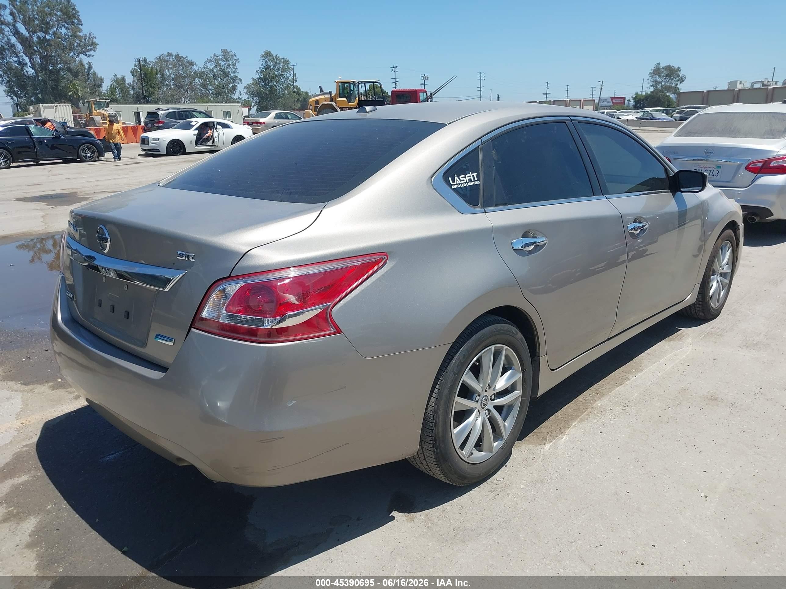 2013 Nissan Altima 2.5 S Gold vin: 1N4AL3APXDN573074