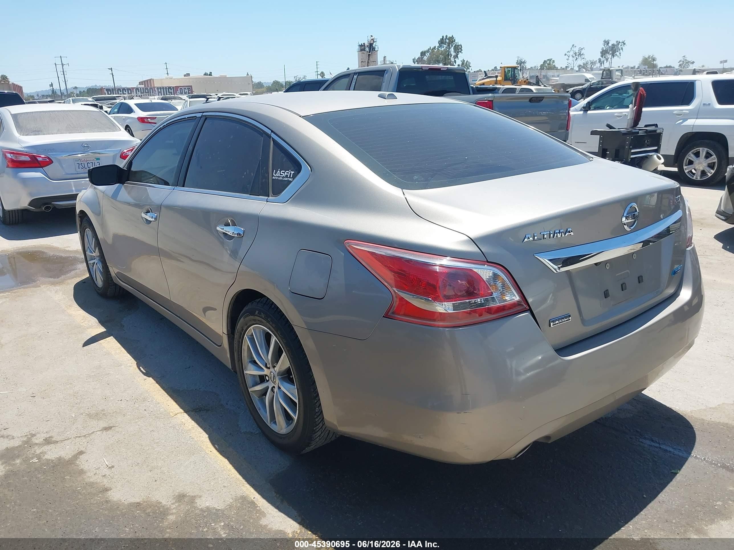 2013 Nissan Altima 2.5 S Gold vin: 1N4AL3APXDN573074