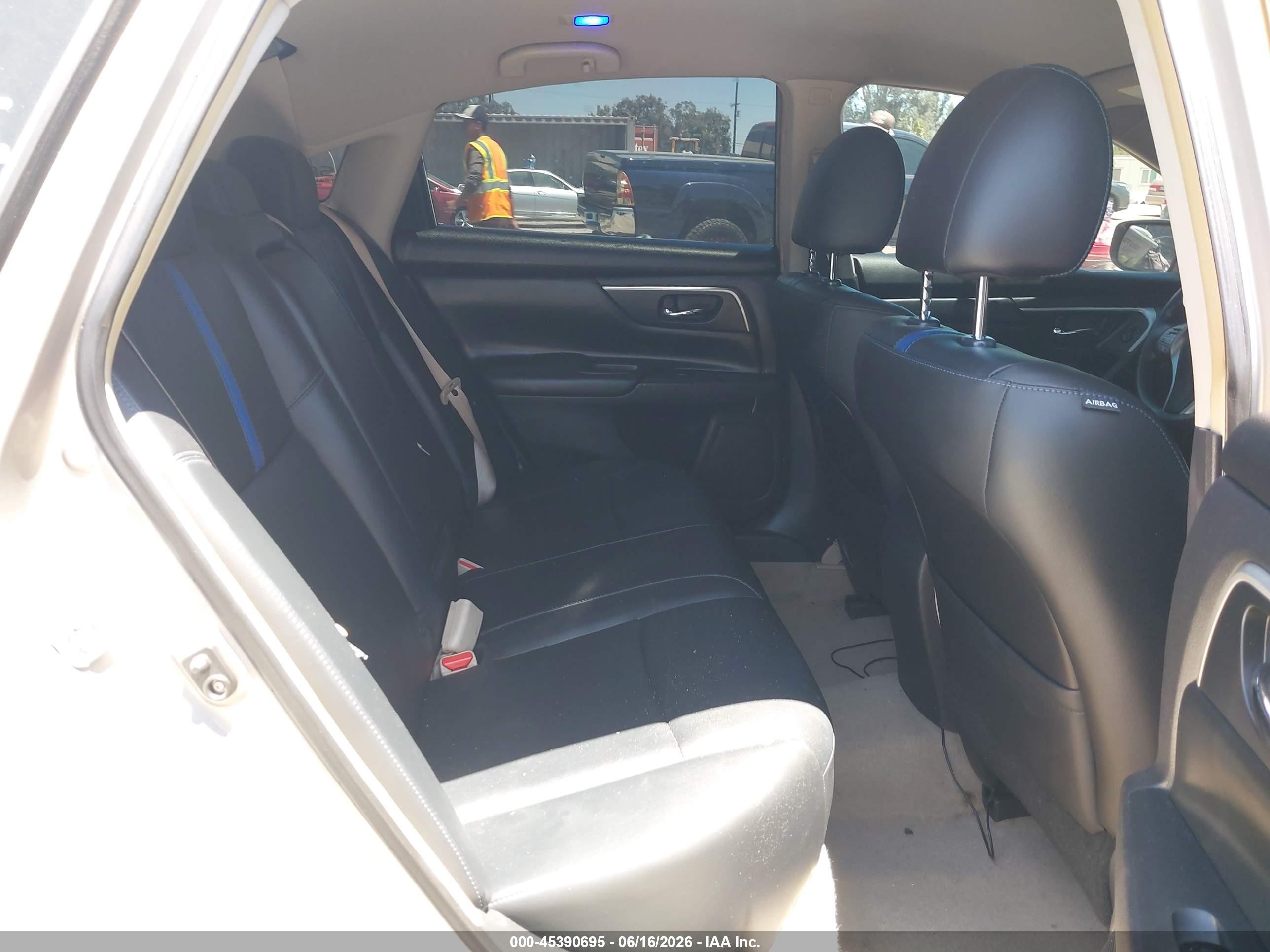 2013 Nissan Altima 2.5 S Gold vin: 1N4AL3APXDN573074