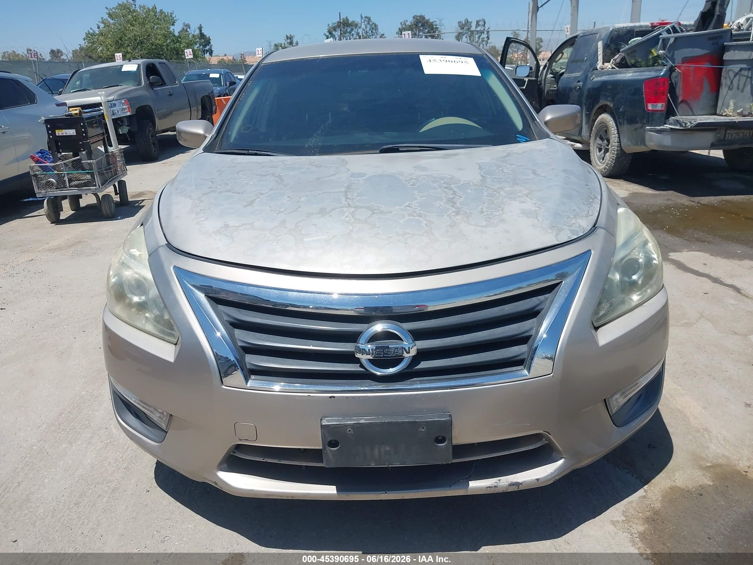 2013 Nissan Altima 2.5 S Gold vin: 1N4AL3APXDN573074