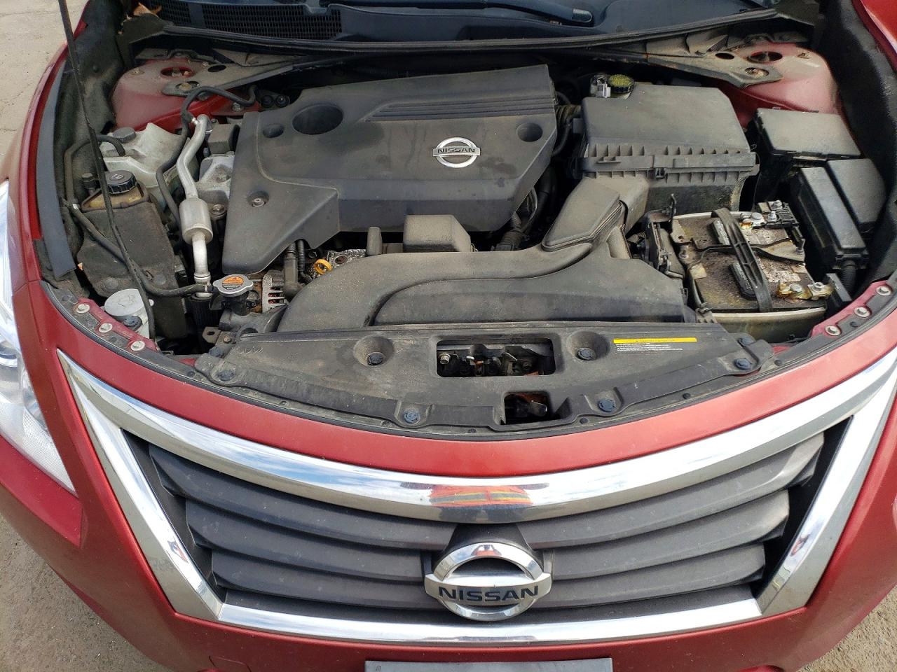2013 Nissan Altima 2.5 Burgundy vin: 1N4AL3APXDN589596