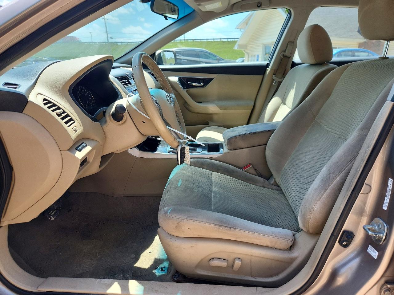 2014 Nissan Altima 2.5 Beige vin: 1N4AL3APXEC106279