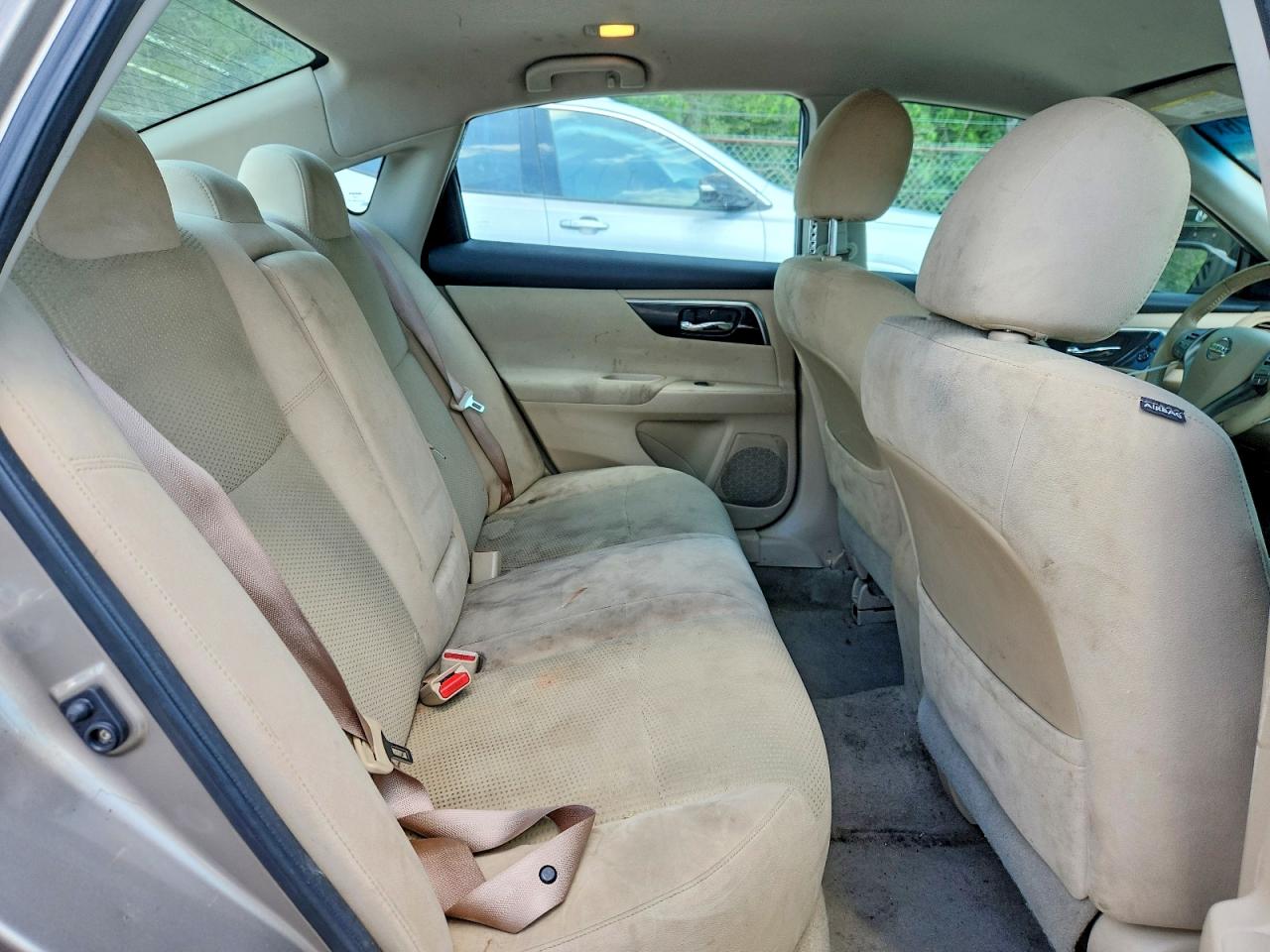 2014 Nissan Altima 2.5 Beige vin: 1N4AL3APXEC106279