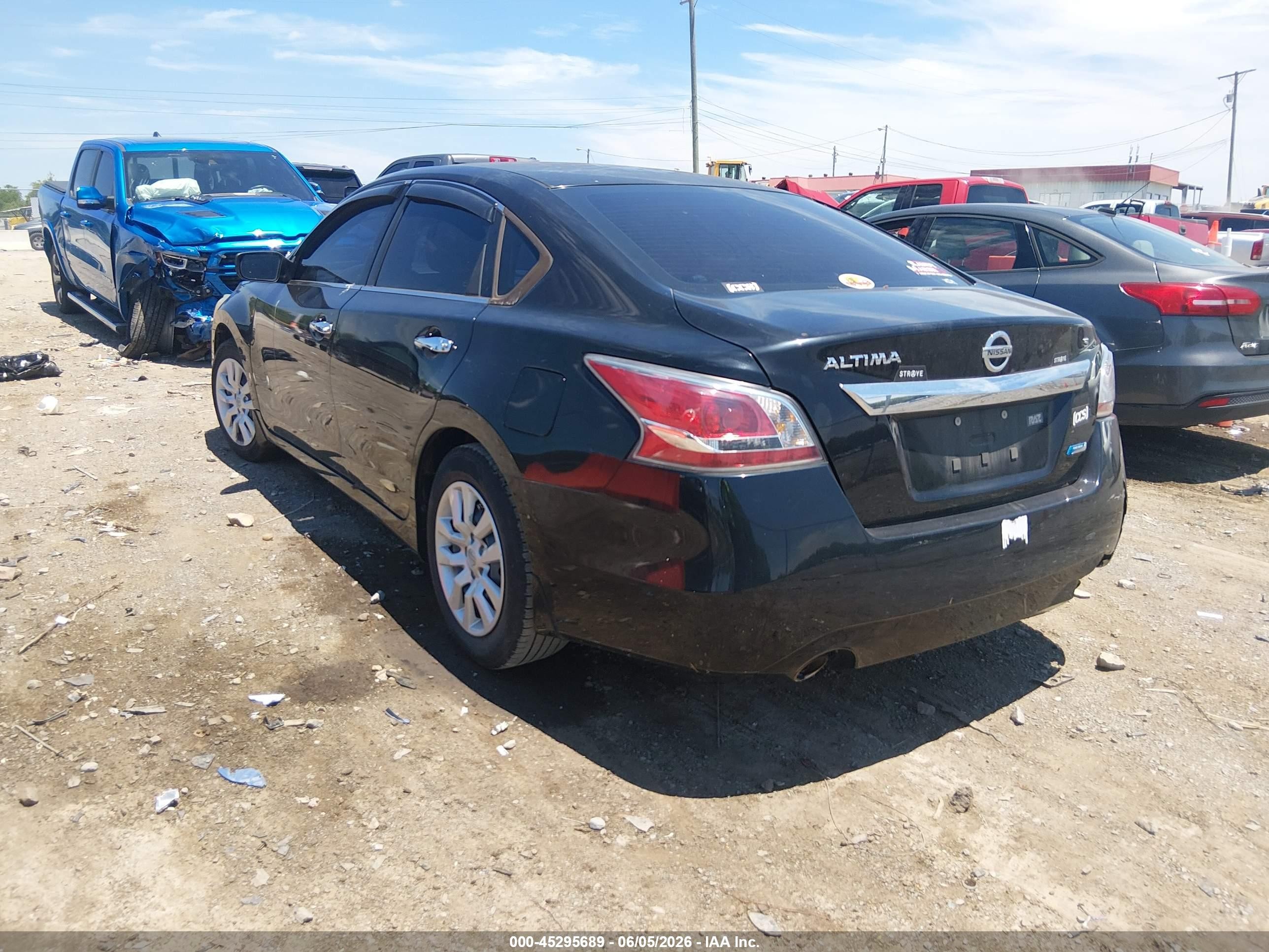 2014 Nissan Altima 2.5 S Black vin: 1N4AL3APXEC117900