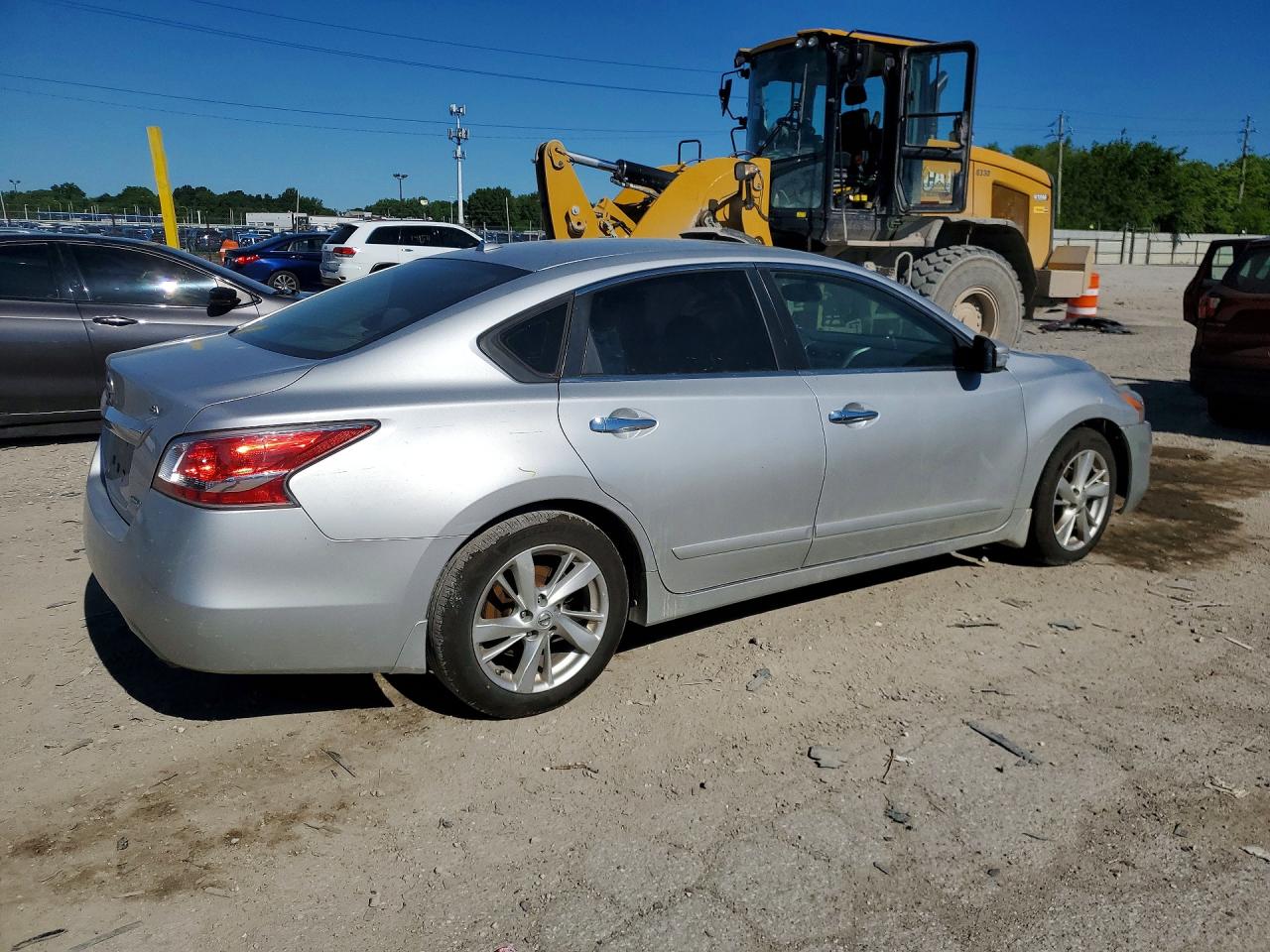 2014 Nissan Altima 2.5 Sv Серебряный vin: 1N4AL3APXEC126645