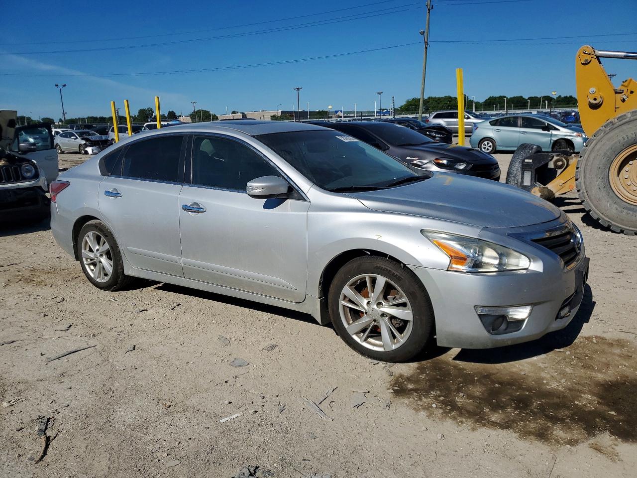 2014 Nissan Altima 2.5 Sv Серебряный vin: 1N4AL3APXEC126645