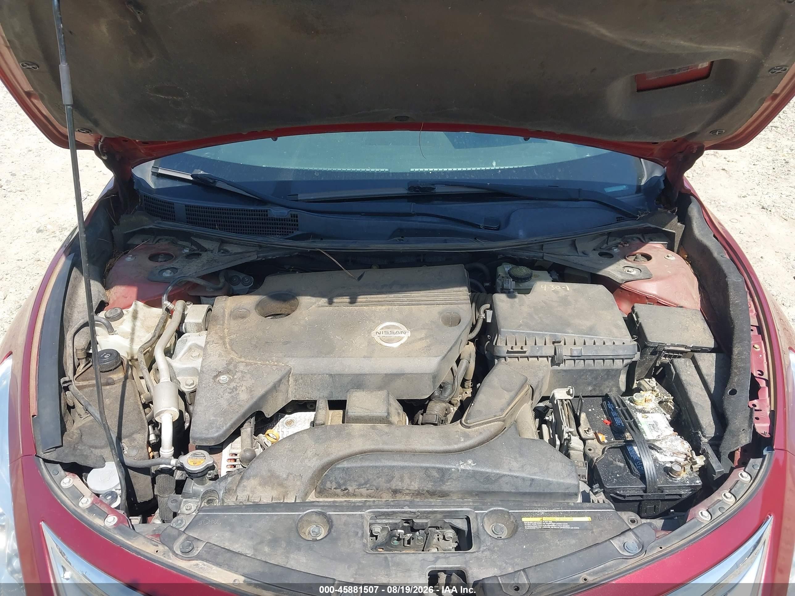 2014 Nissan Altima 2.5 S Red vin: 1N4AL3APXEC133336