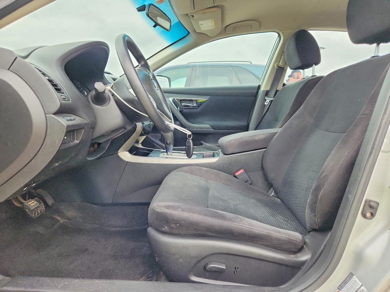 2014 Nissan Altima 2.5 S Silver vin: 1N4AL3APXEC133952