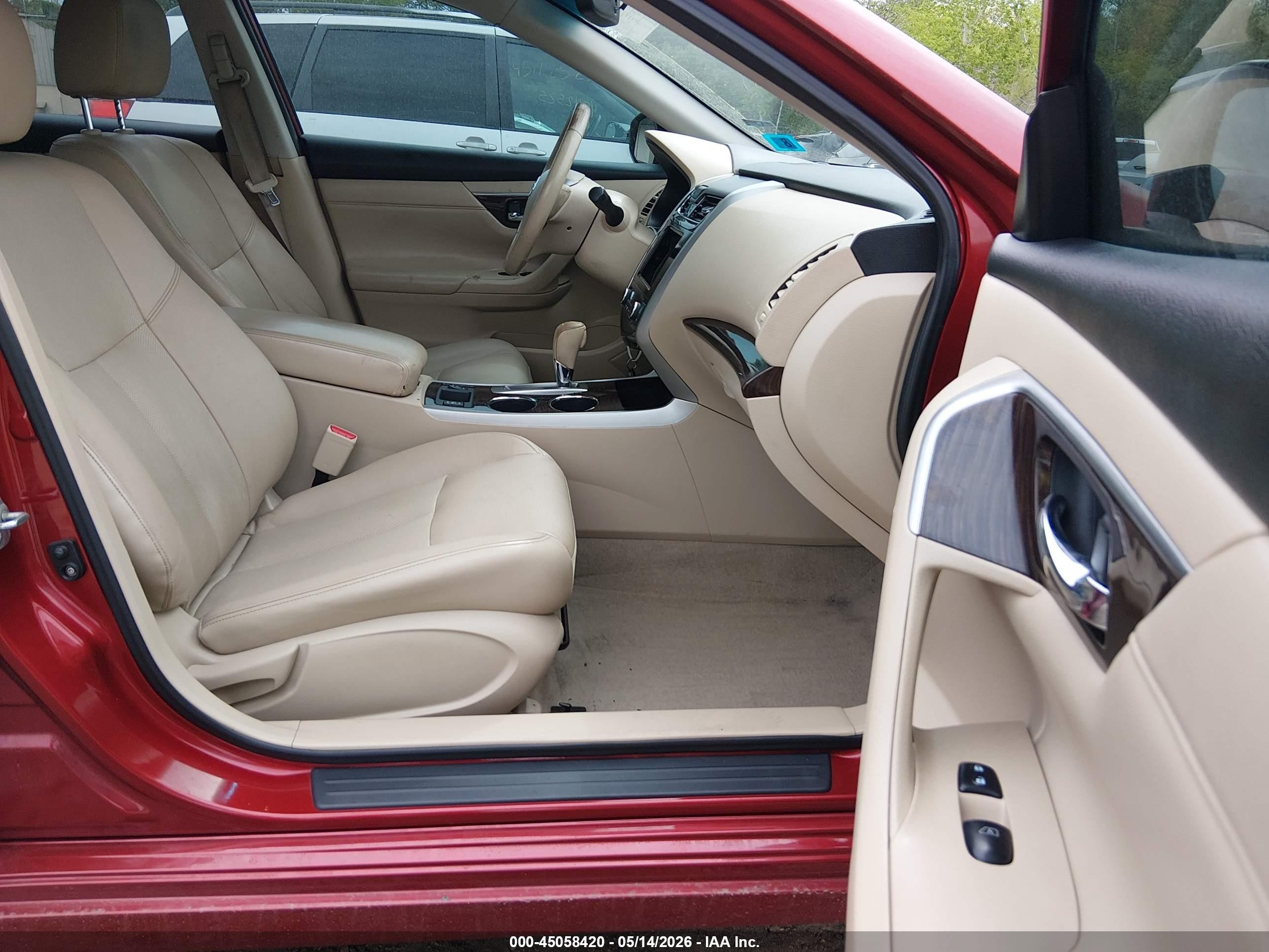 2014 Nissan Altima 2.5 Sl Burgundy vin: 1N4AL3APXEC135233