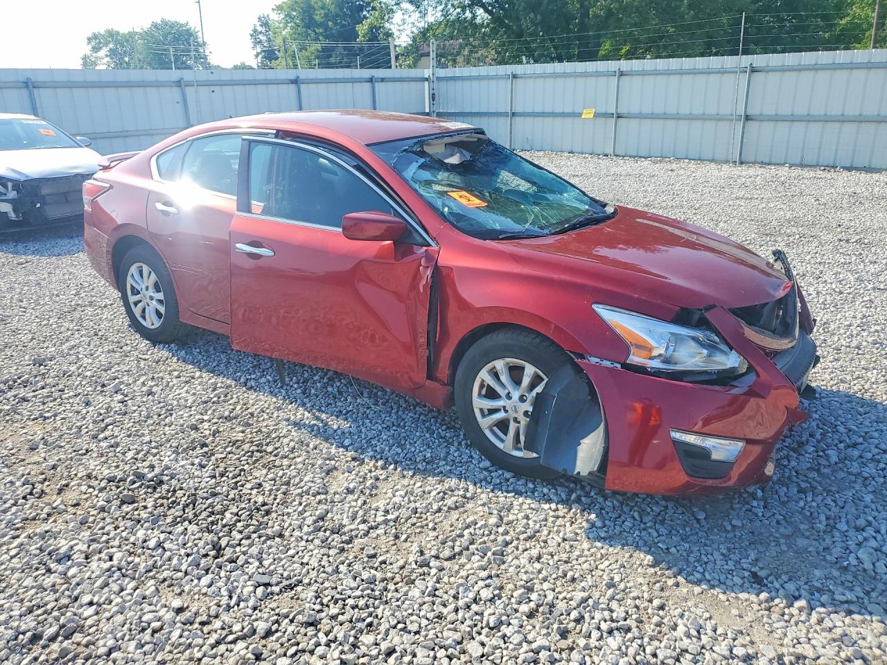2014 Nissan Altima 2.5 S Maroon vin: 1N4AL3APXEC154896