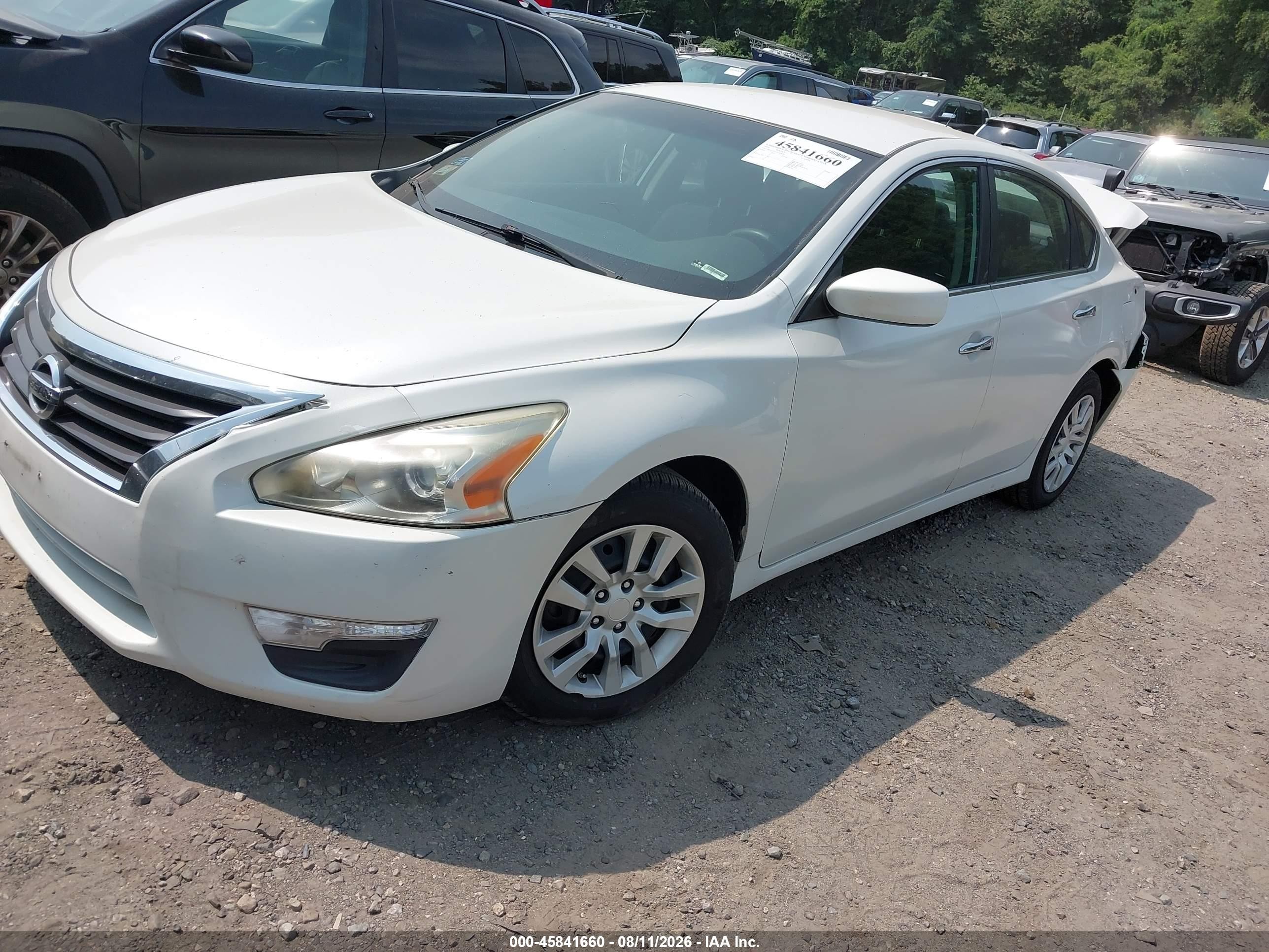 2014 Nissan Altima 2.5 S Белый vin: 1N4AL3APXEC168569