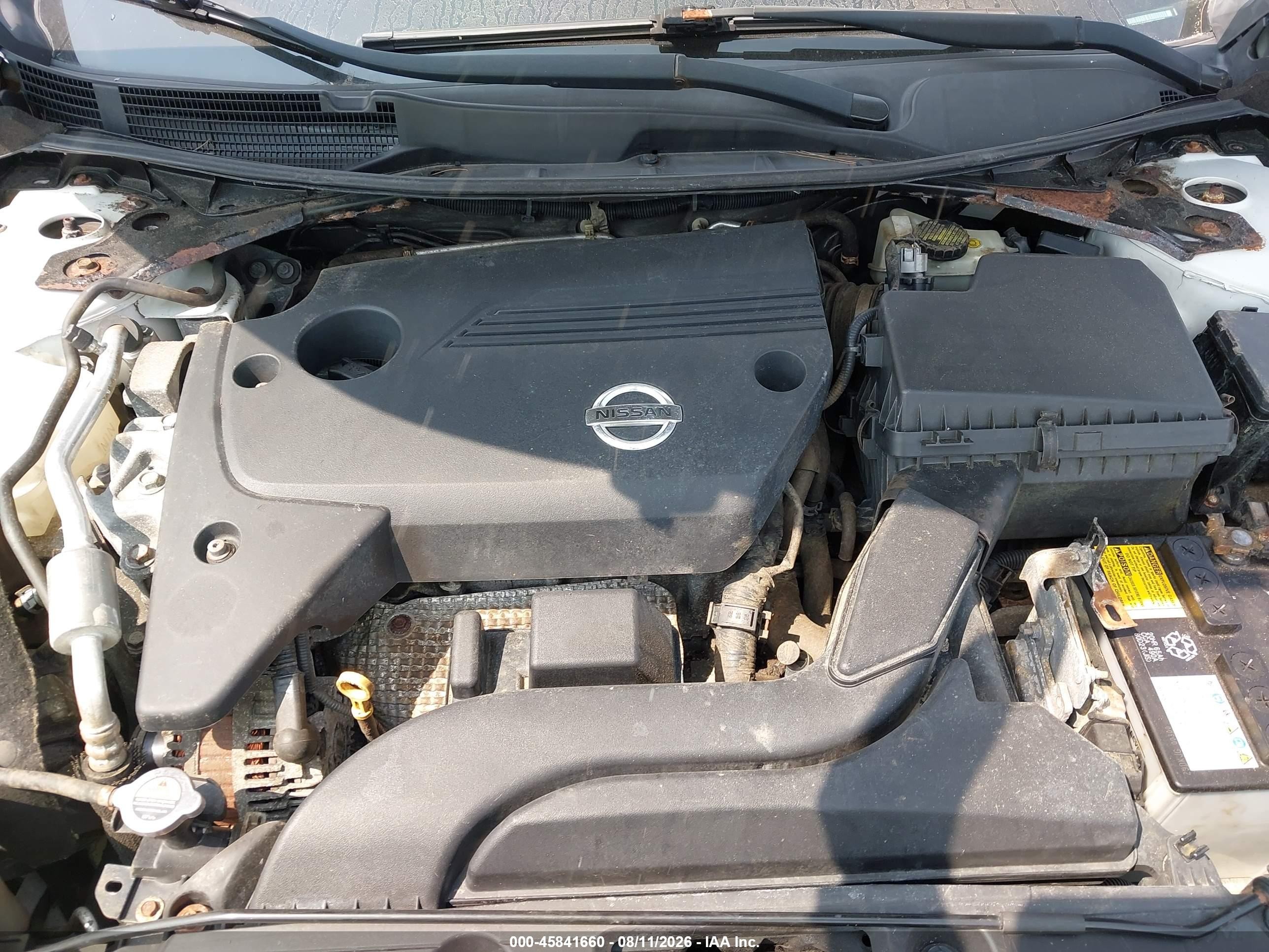 2014 Nissan Altima 2.5 S Белый vin: 1N4AL3APXEC168569