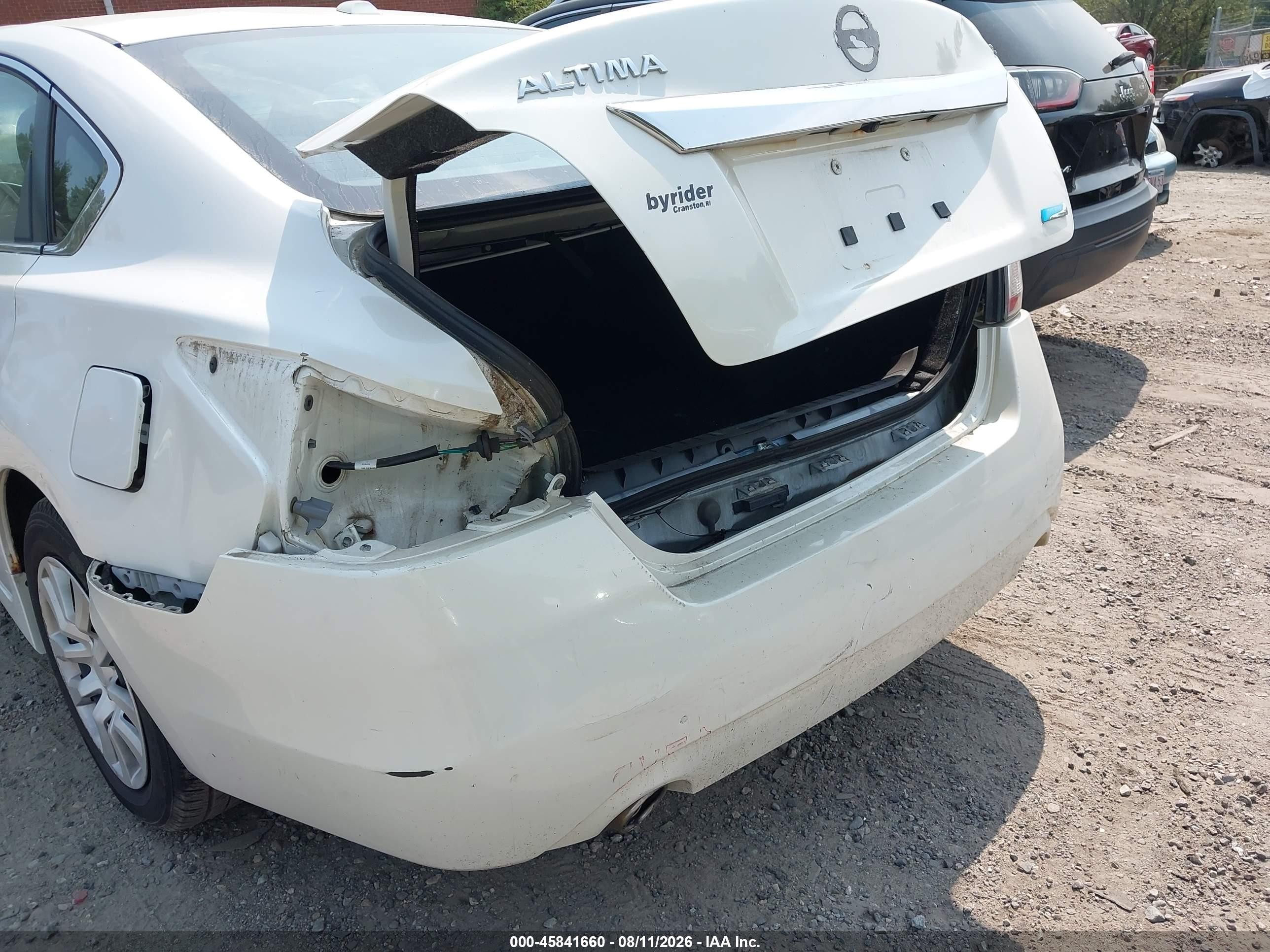 2014 Nissan Altima 2.5 S Белый vin: 1N4AL3APXEC168569