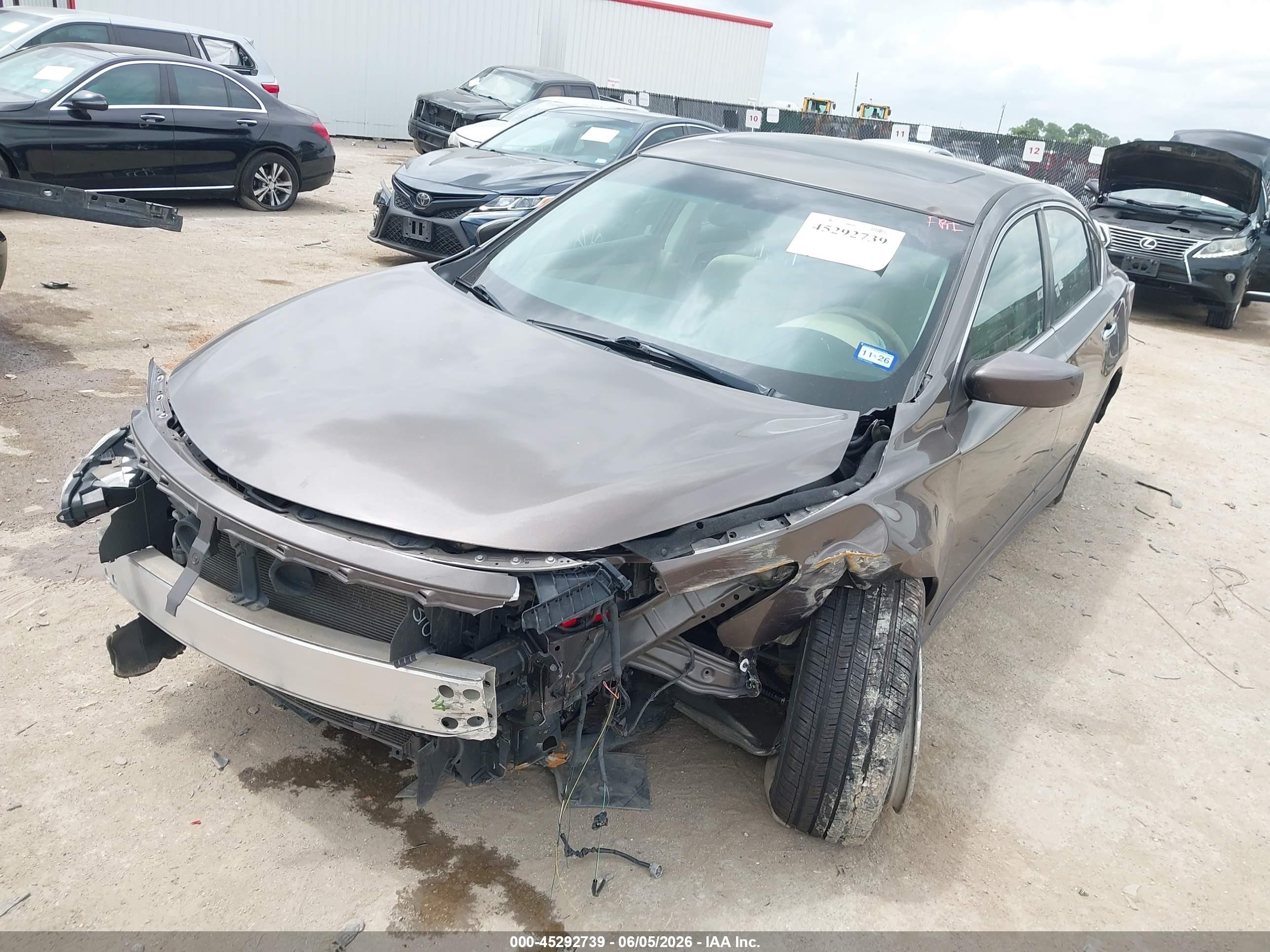 2014 Nissan Altima 2.5 Sv Коричневый vin: 1N4AL3APXEC267750