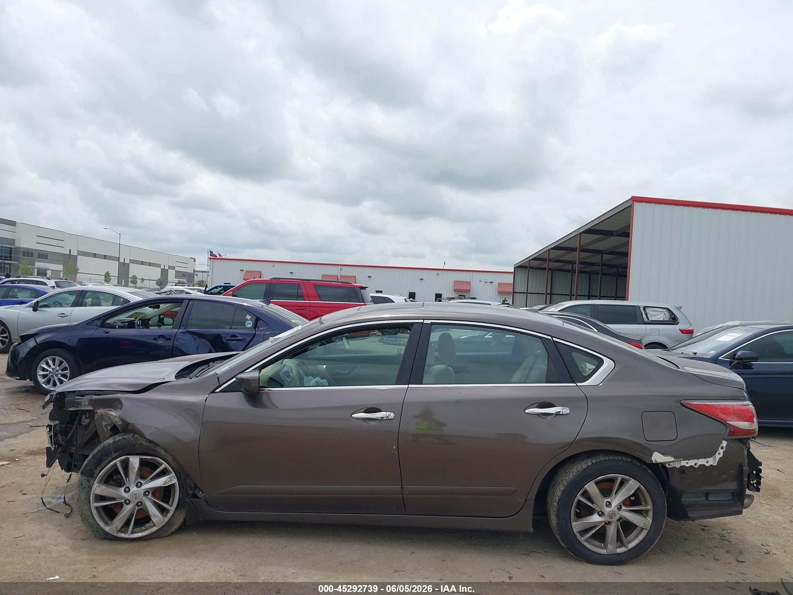 2014 Nissan Altima 2.5 Sv Коричневый vin: 1N4AL3APXEC267750