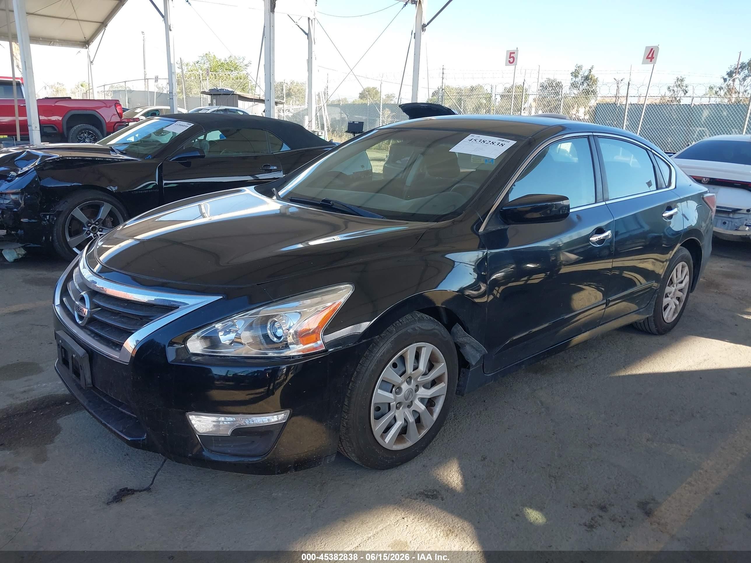 2014 Nissan Altima 2.5 S Black vin: 1N4AL3APXEC278344