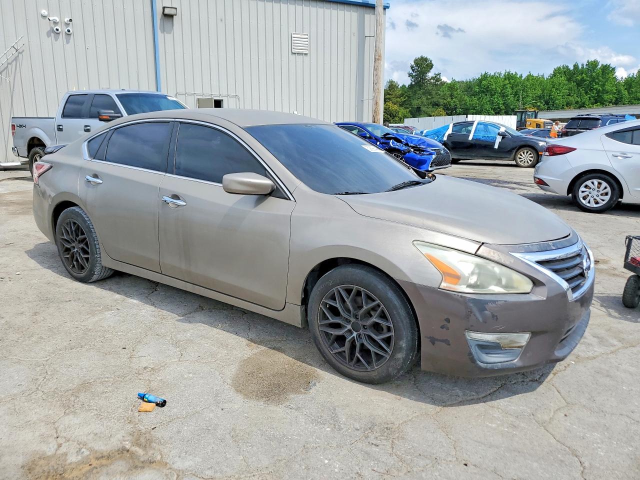 2014 Nissan Altima 2.5 S Gold vin: 1N4AL3APXEC282961