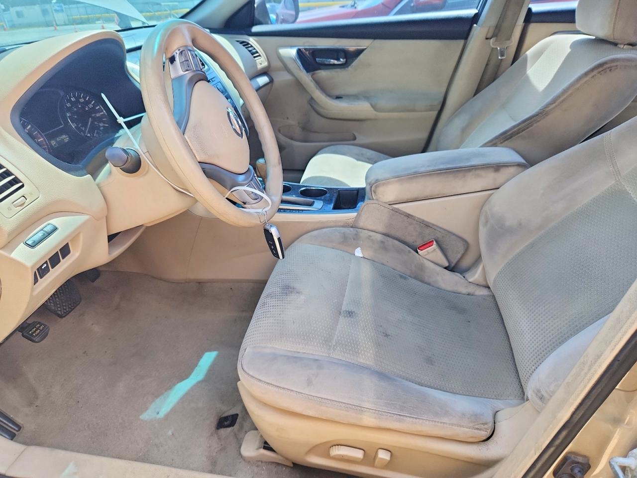 2014 Nissan Altima 2.5 S Gold vin: 1N4AL3APXEC282961