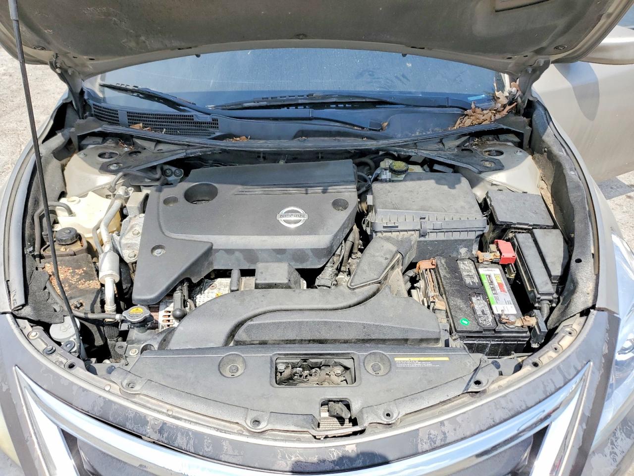 2014 Nissan Altima 2.5 S Gold vin: 1N4AL3APXEC282961