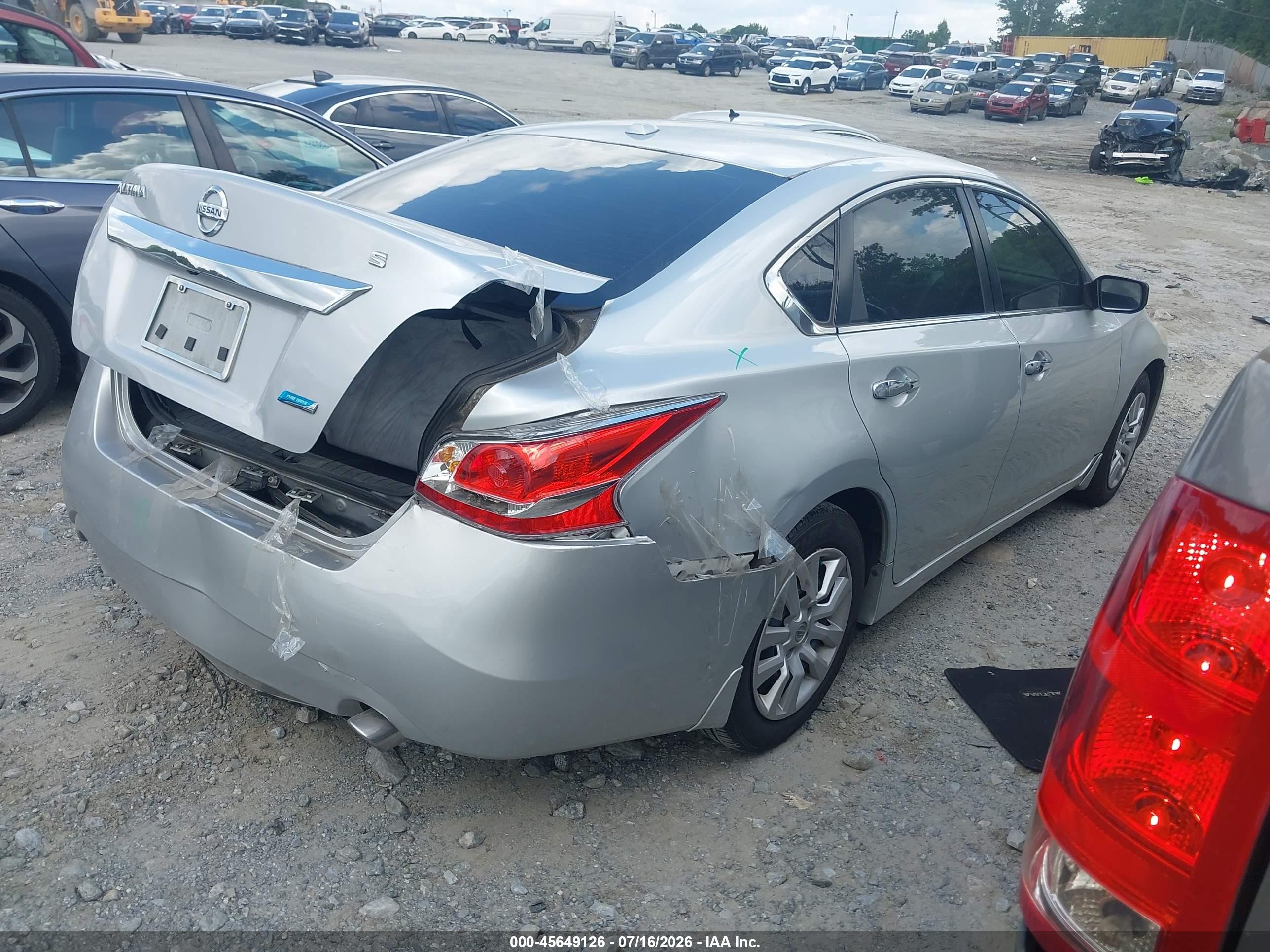 2014 Nissan Altima 2.5 S Silver vin: 1N4AL3APXEC323122