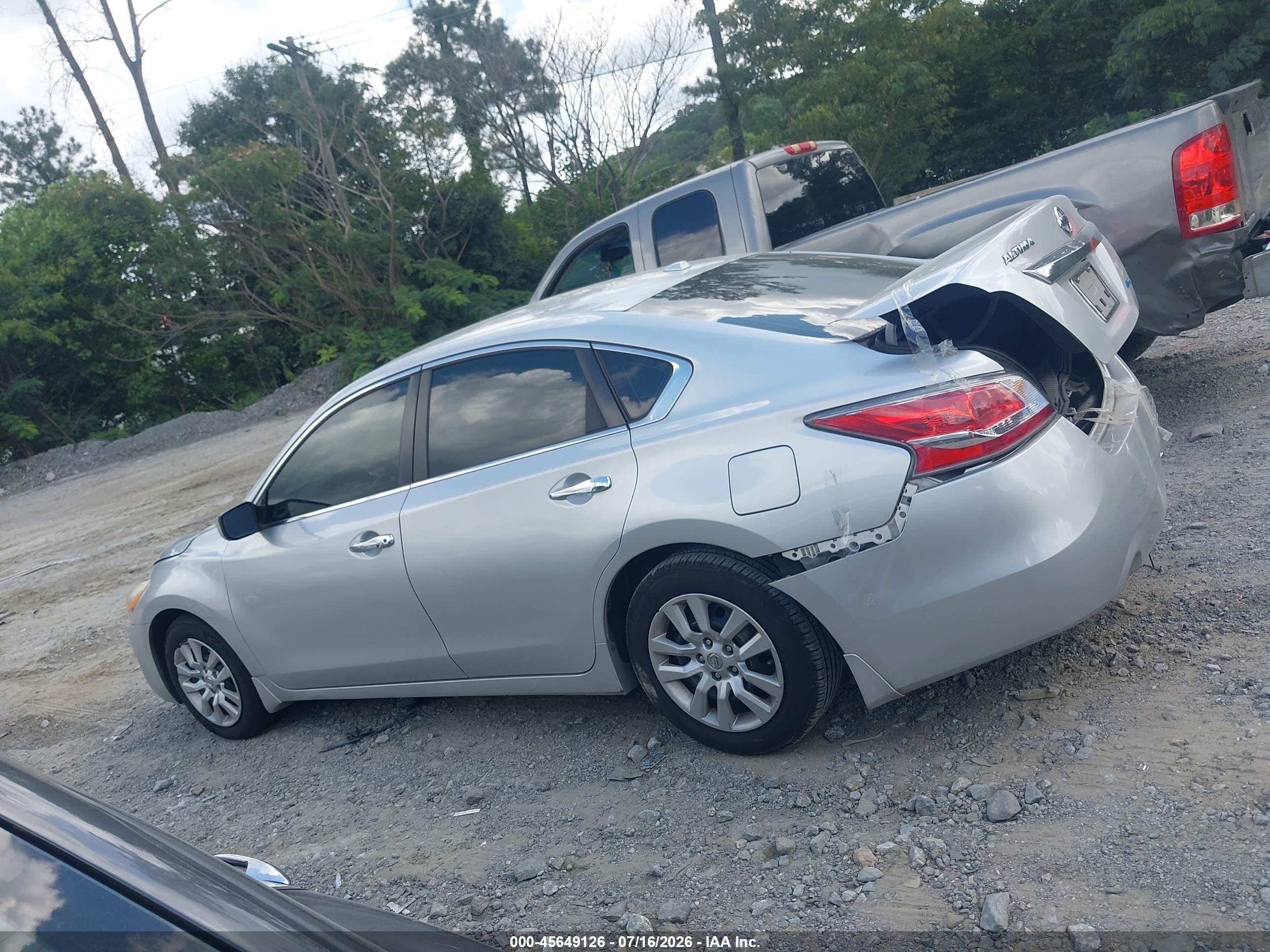 2014 Nissan Altima 2.5 S Silver vin: 1N4AL3APXEC323122