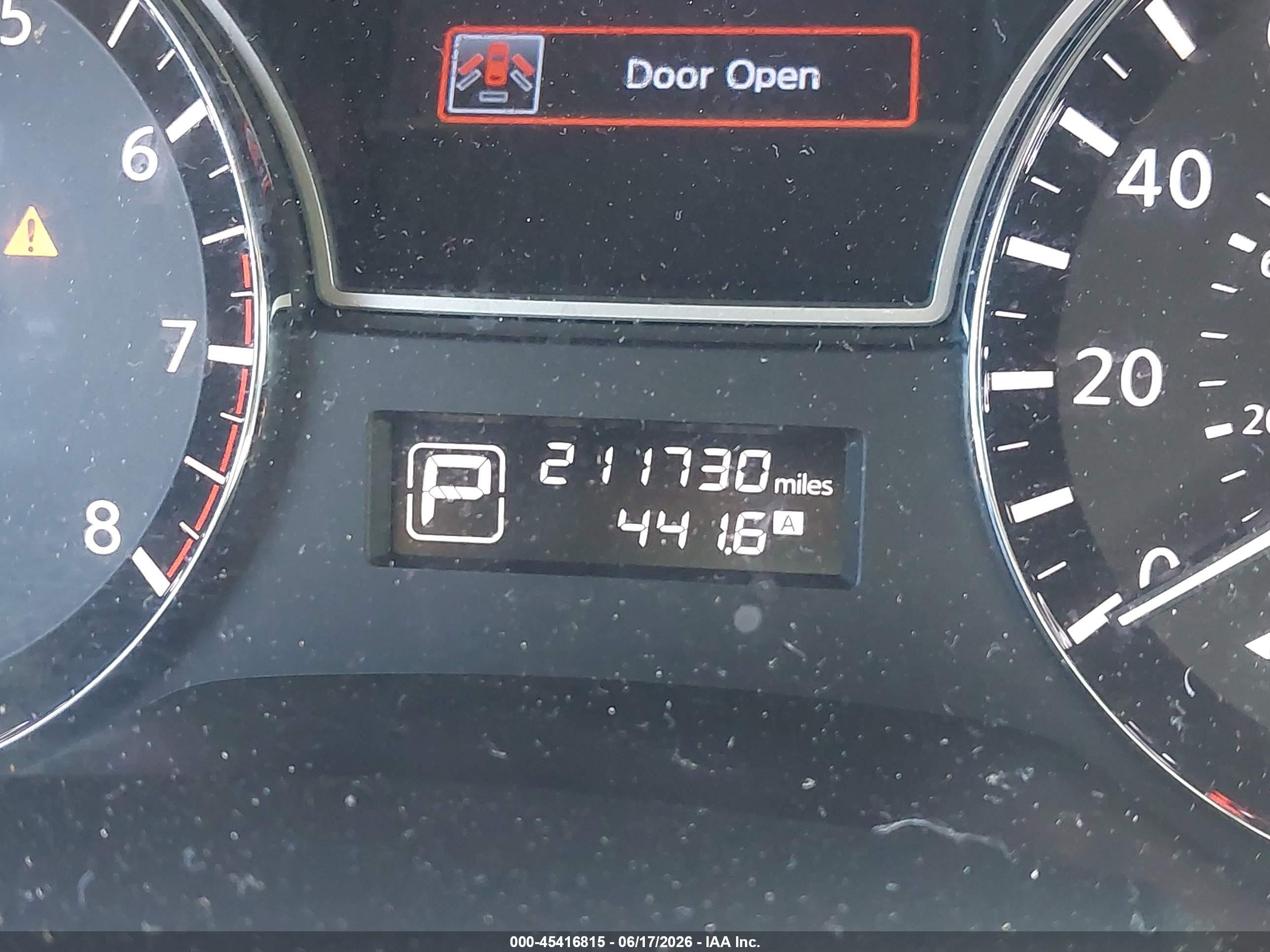 2014 Nissan Altima 2.5 S Silver vin: 1N4AL3APXEC327848