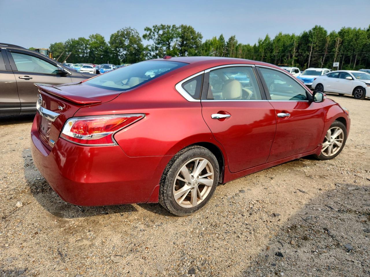 2014 Nissan Altima 2.5 Sv Красный vin: 1N4AL3APXEC400779
