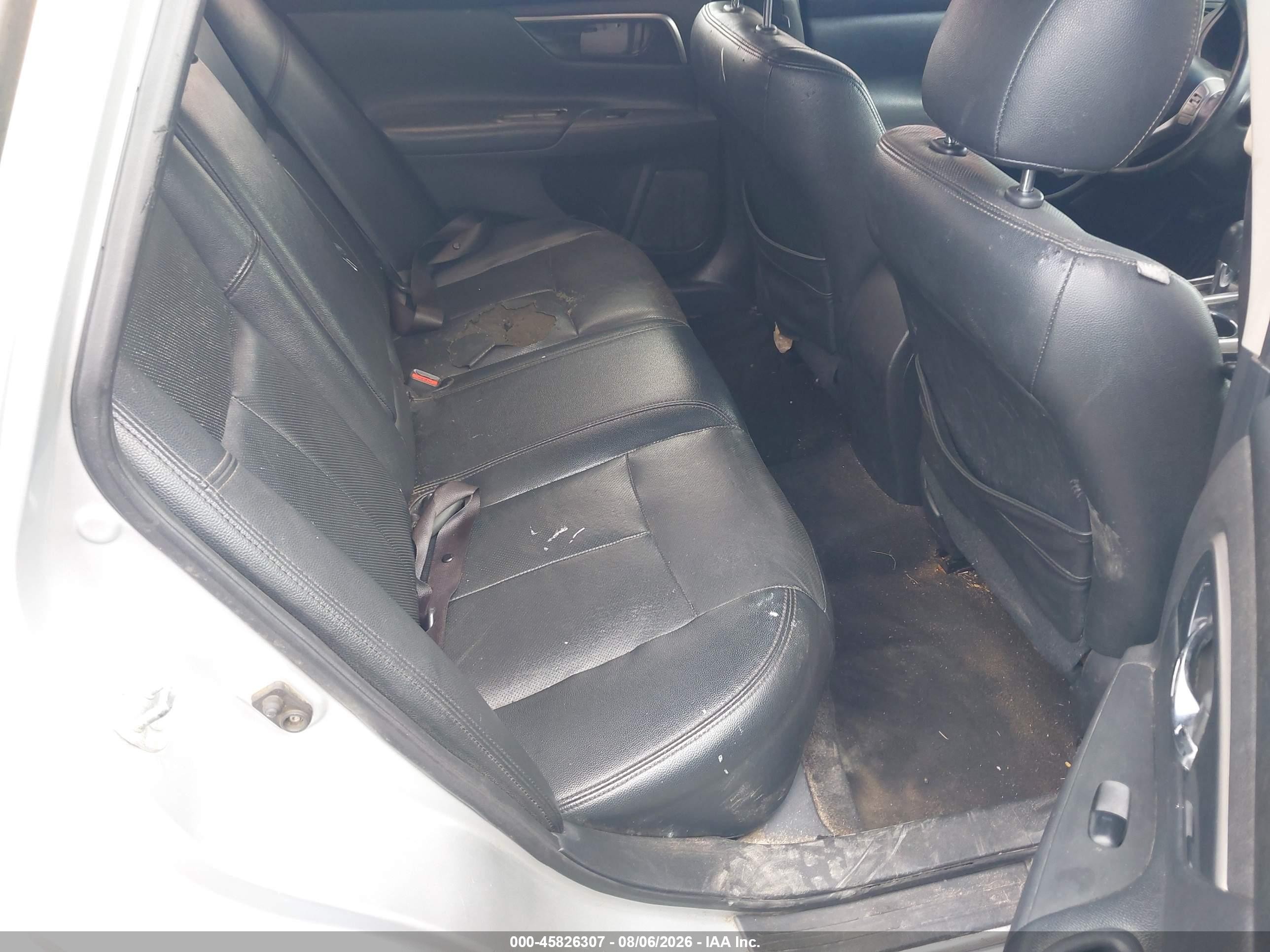 2014 Nissan Altima 2.5 Sv Silver vin: 1N4AL3APXEC402290