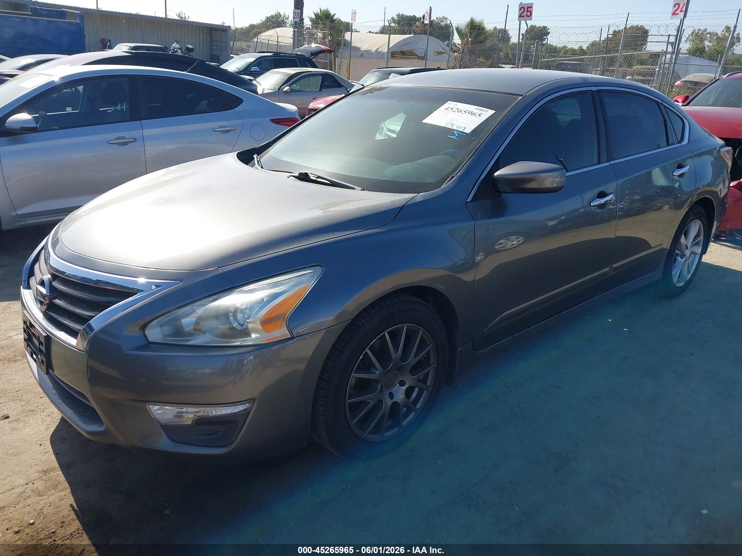 2014 Nissan Altima 2.5 Sv Серый vin: 1N4AL3APXEC404203