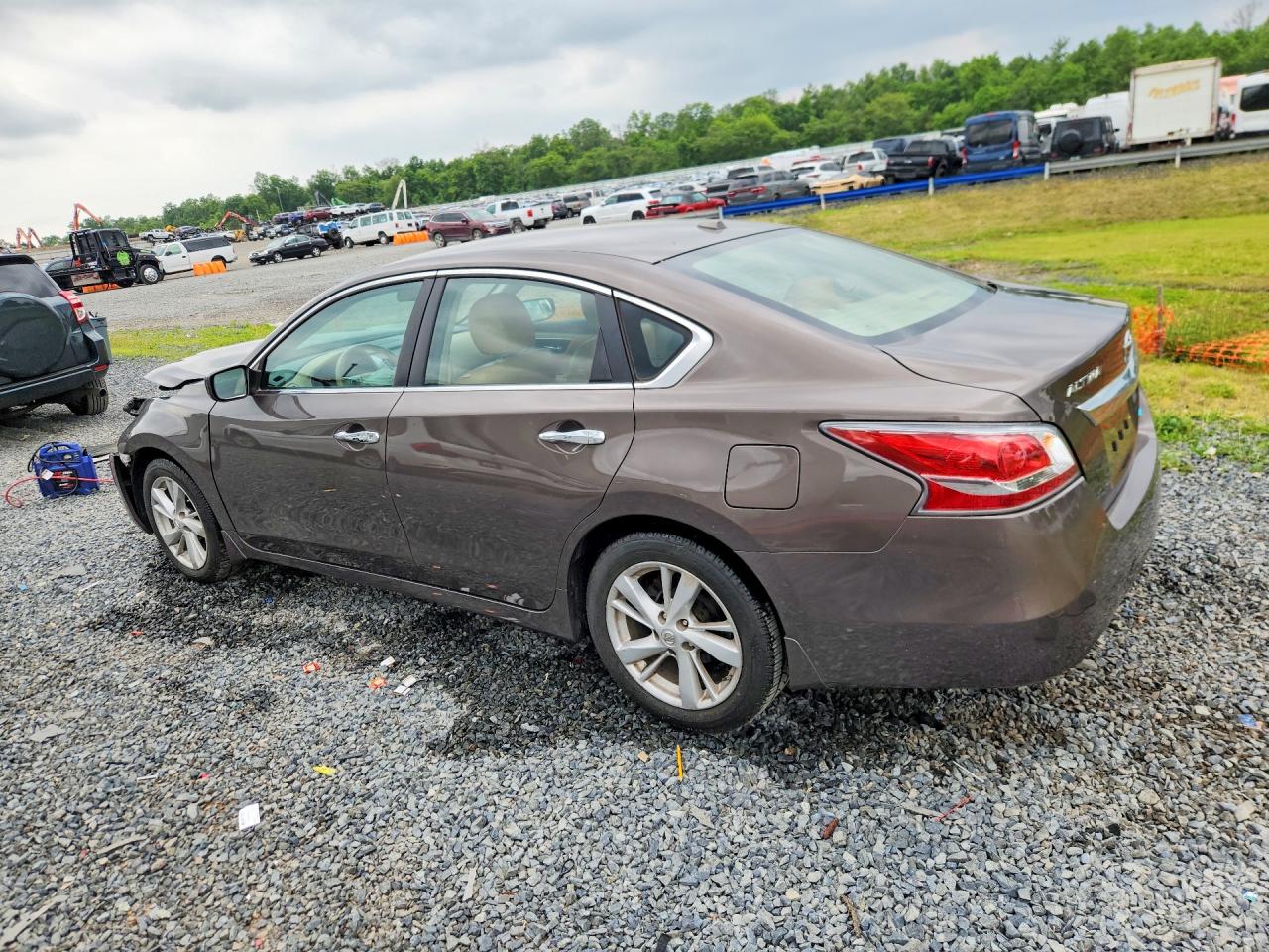 2014 Nissan Altima 2.5 Sv Brown vin: 1N4AL3APXEC420191