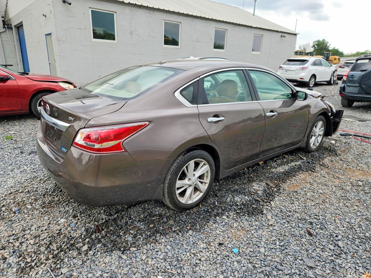 2014 Nissan Altima 2.5 Sv Brown vin: 1N4AL3APXEC420191