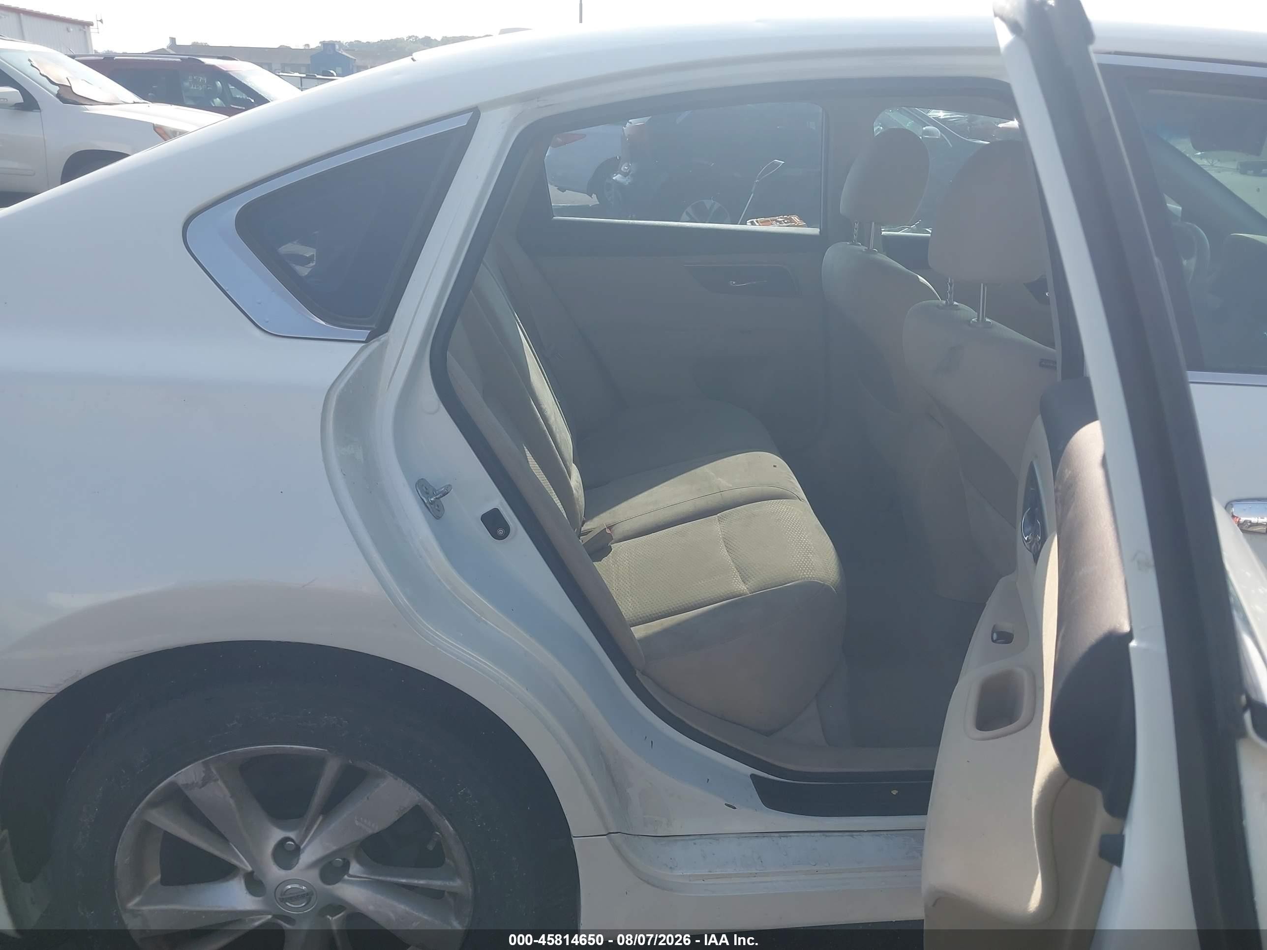 2014 Nissan Altima 2.5 Sv White vin: 1N4AL3APXEC901557