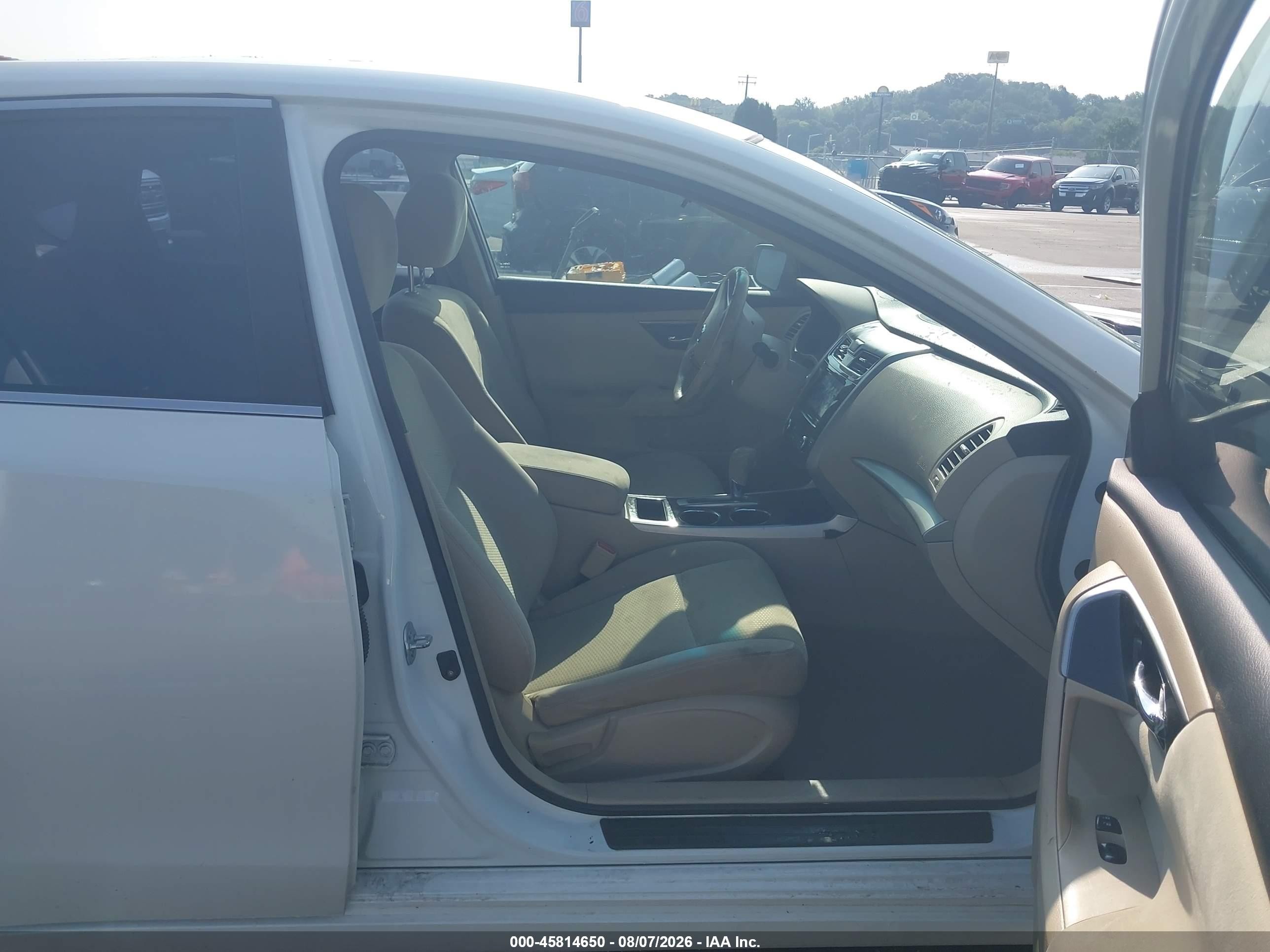 2014 Nissan Altima 2.5 Sv White vin: 1N4AL3APXEC901557